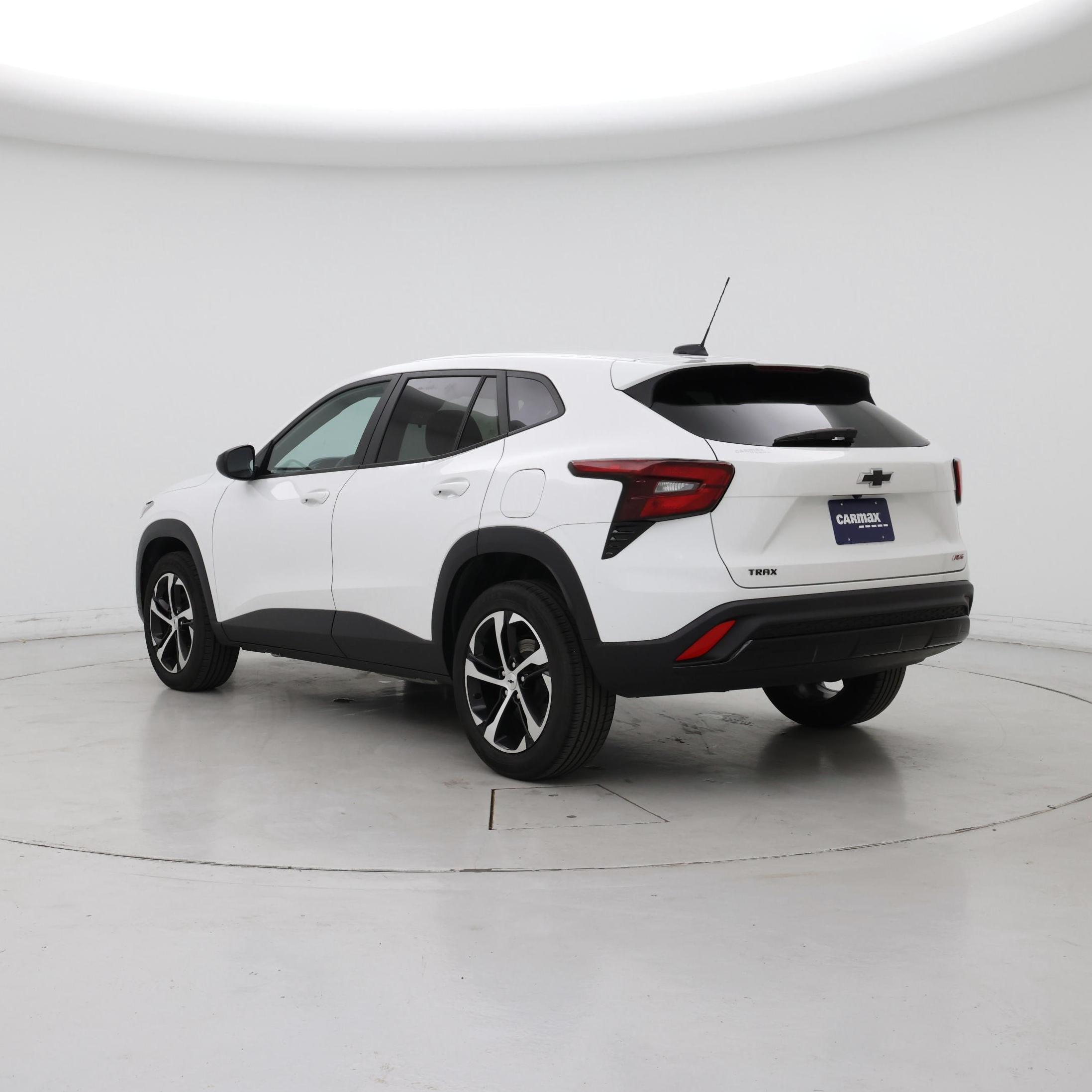 Thumbnail: 2024 Chevrolet Trax - 2