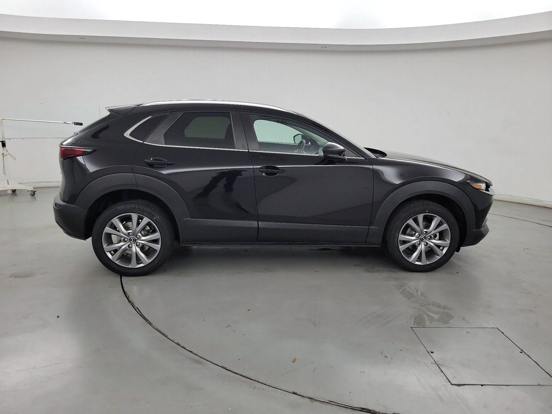 Thumbnail: 2023 Mazda CX-30 - 4