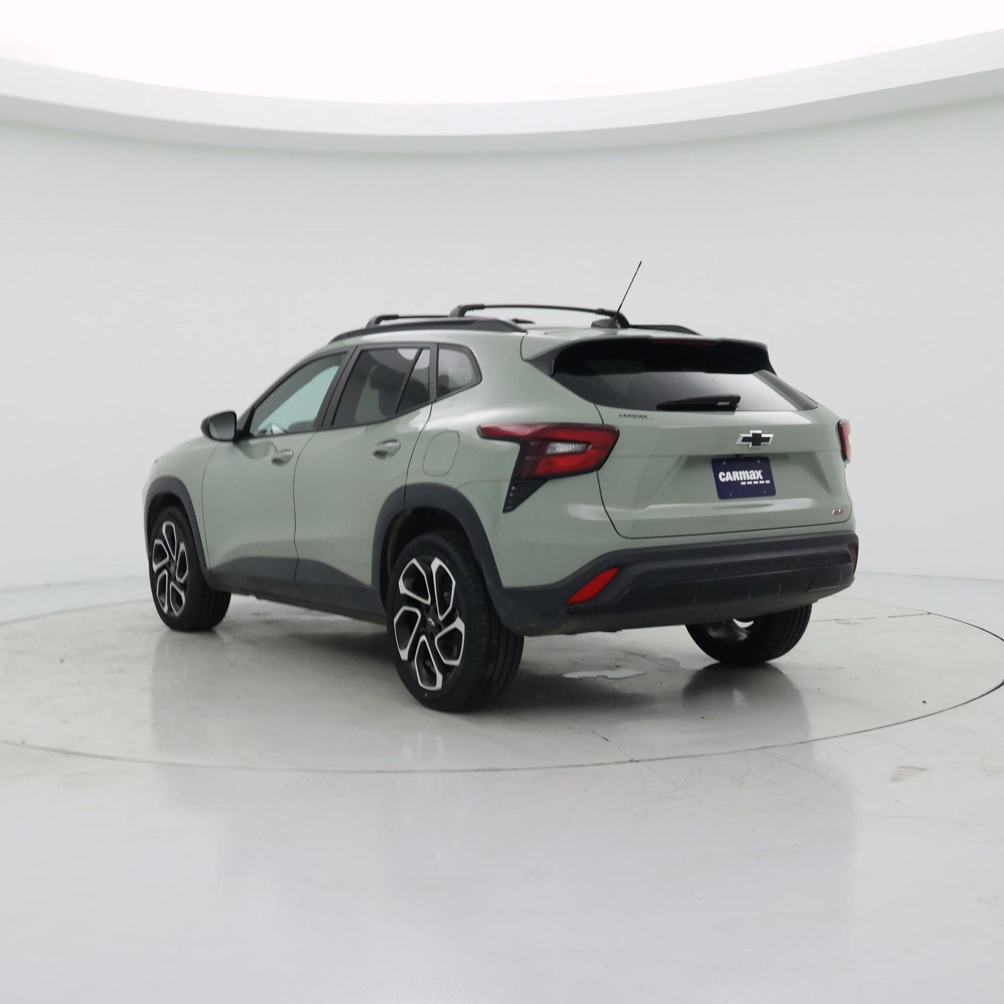 Thumbnail: 2024 Chevrolet Trax - 2
