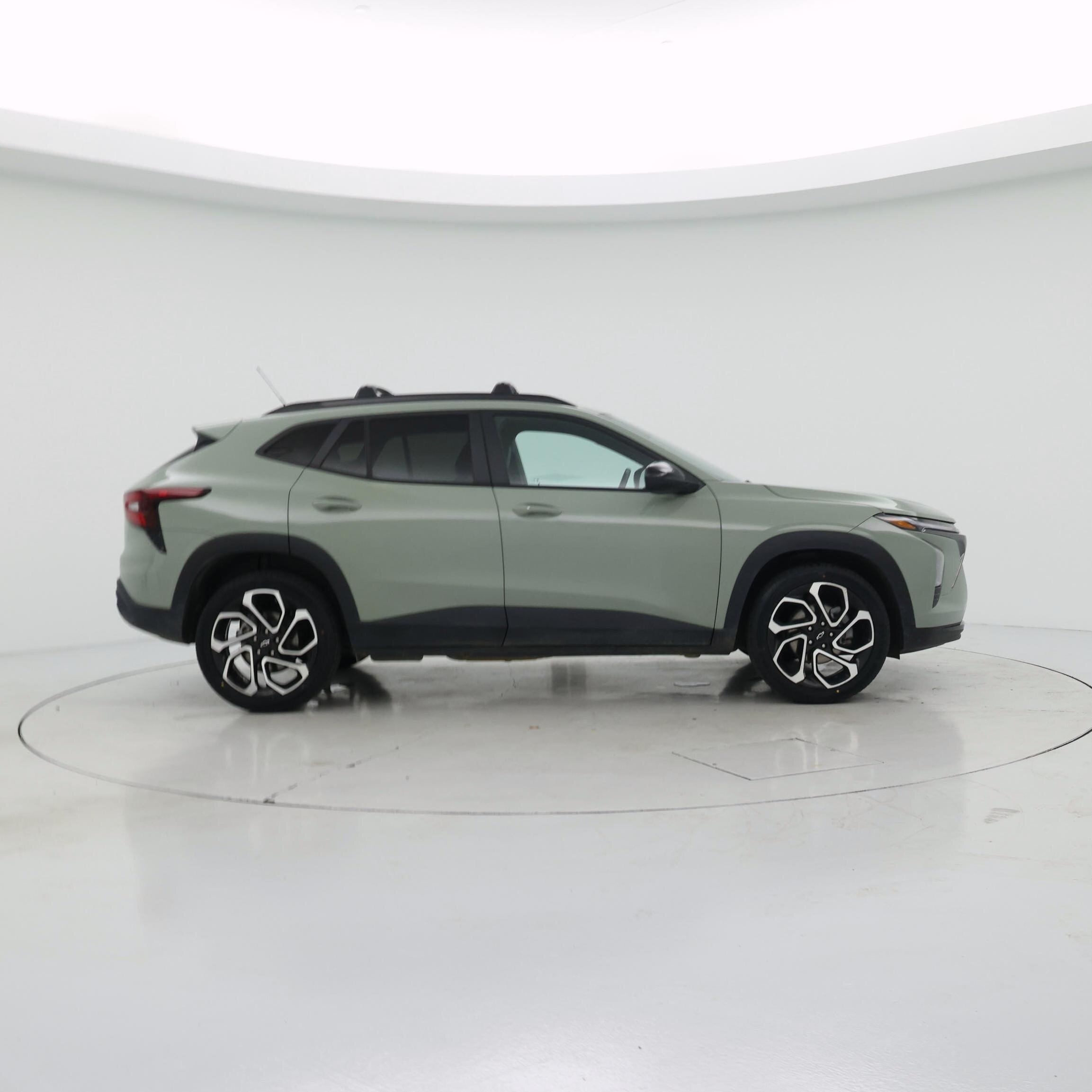 Thumbnail: 2024 Chevrolet Trax - 7