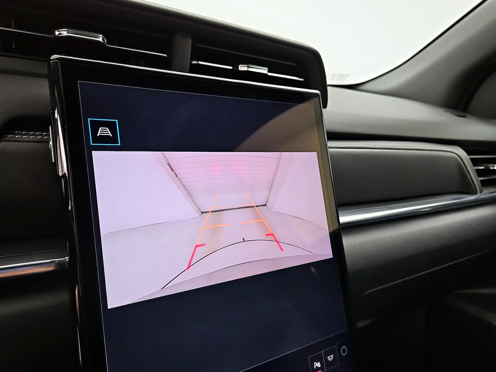 2025 GMC Terrain Elevation - Photo 16