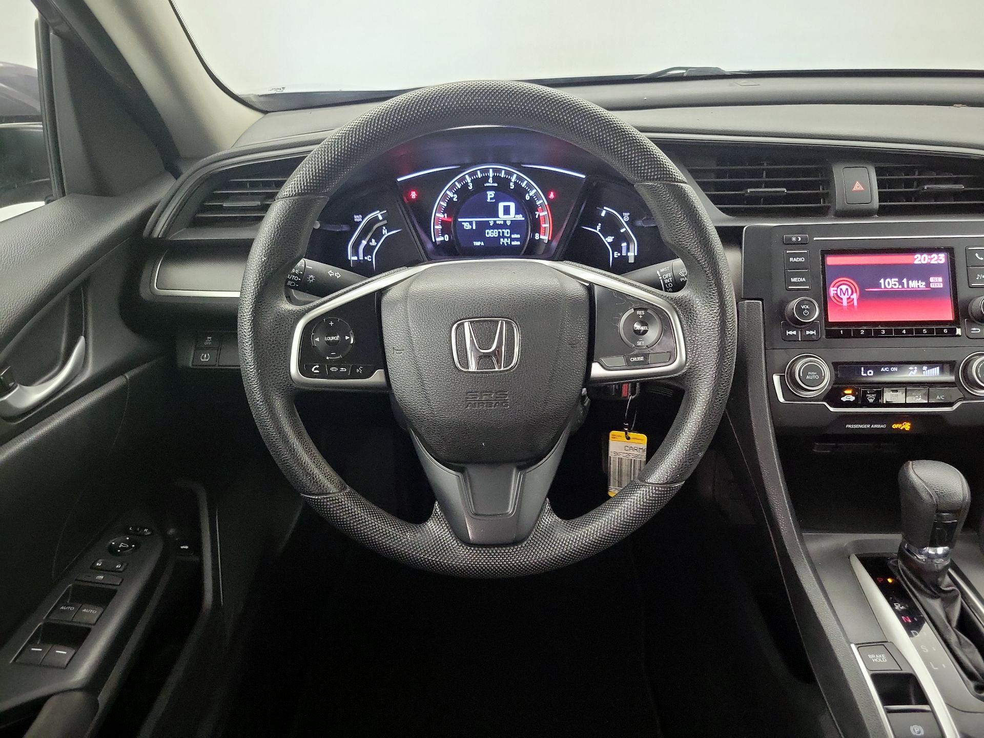 Thumbnail: 2016 Honda Civic - 10