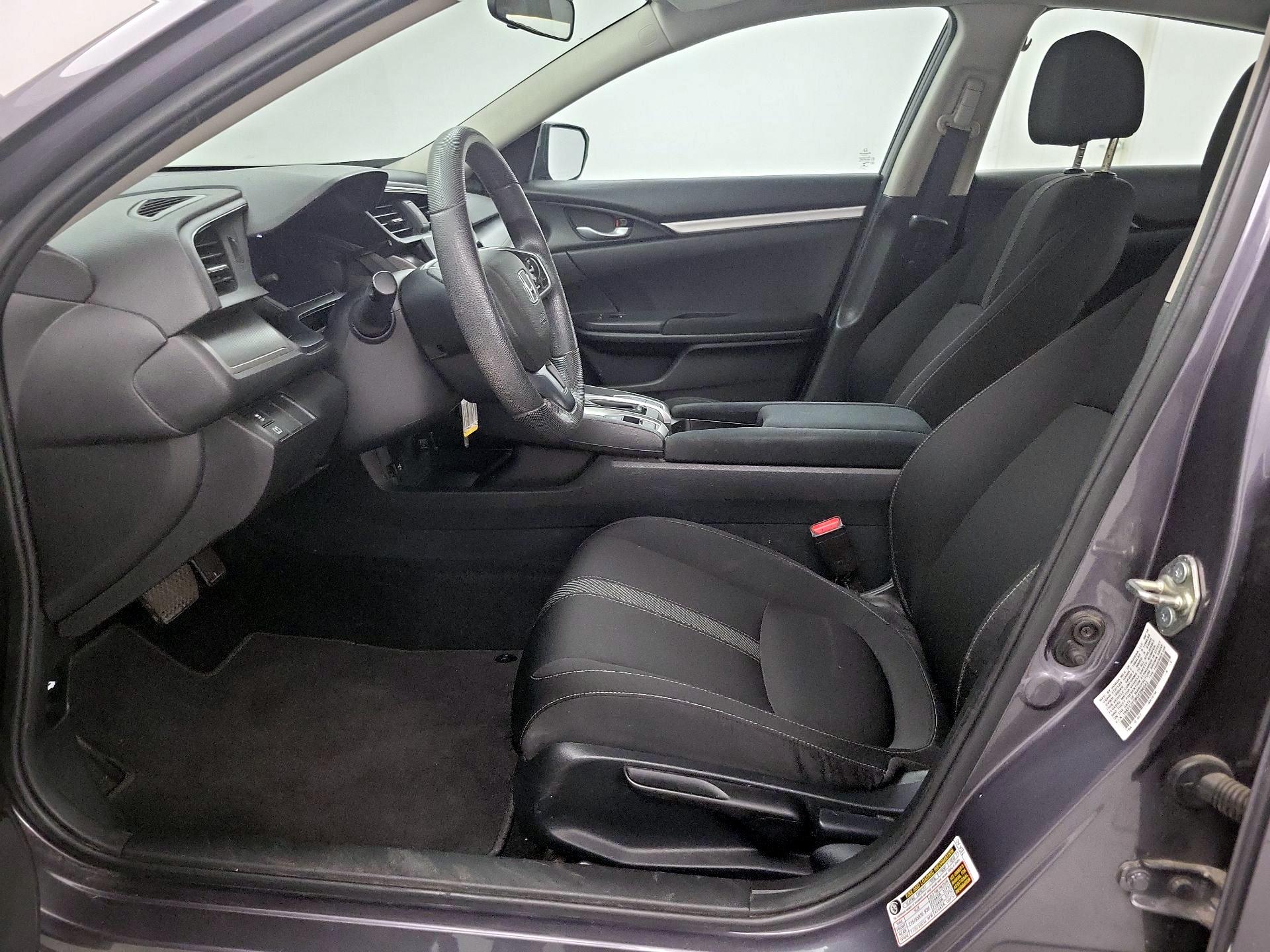 Thumbnail: 2016 Honda Civic - 11