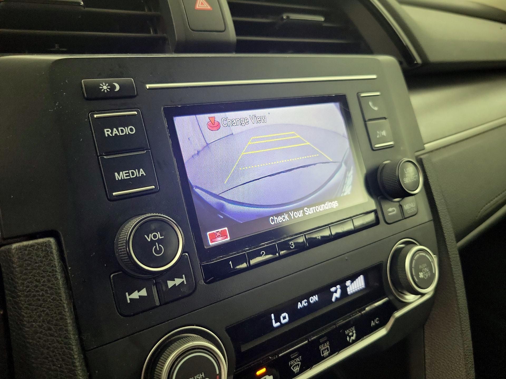 Thumbnail: 2016 Honda Civic - 14