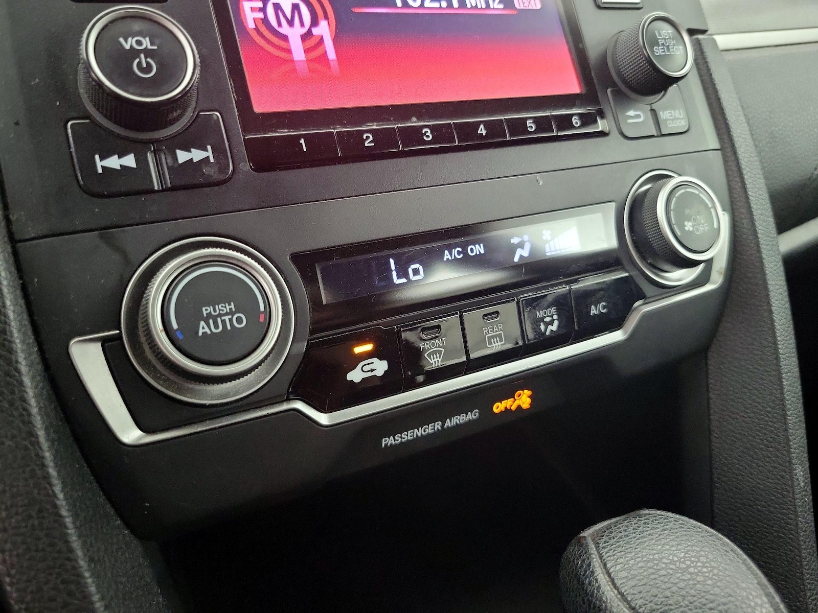 2016 Honda Civic LX - Photo 17