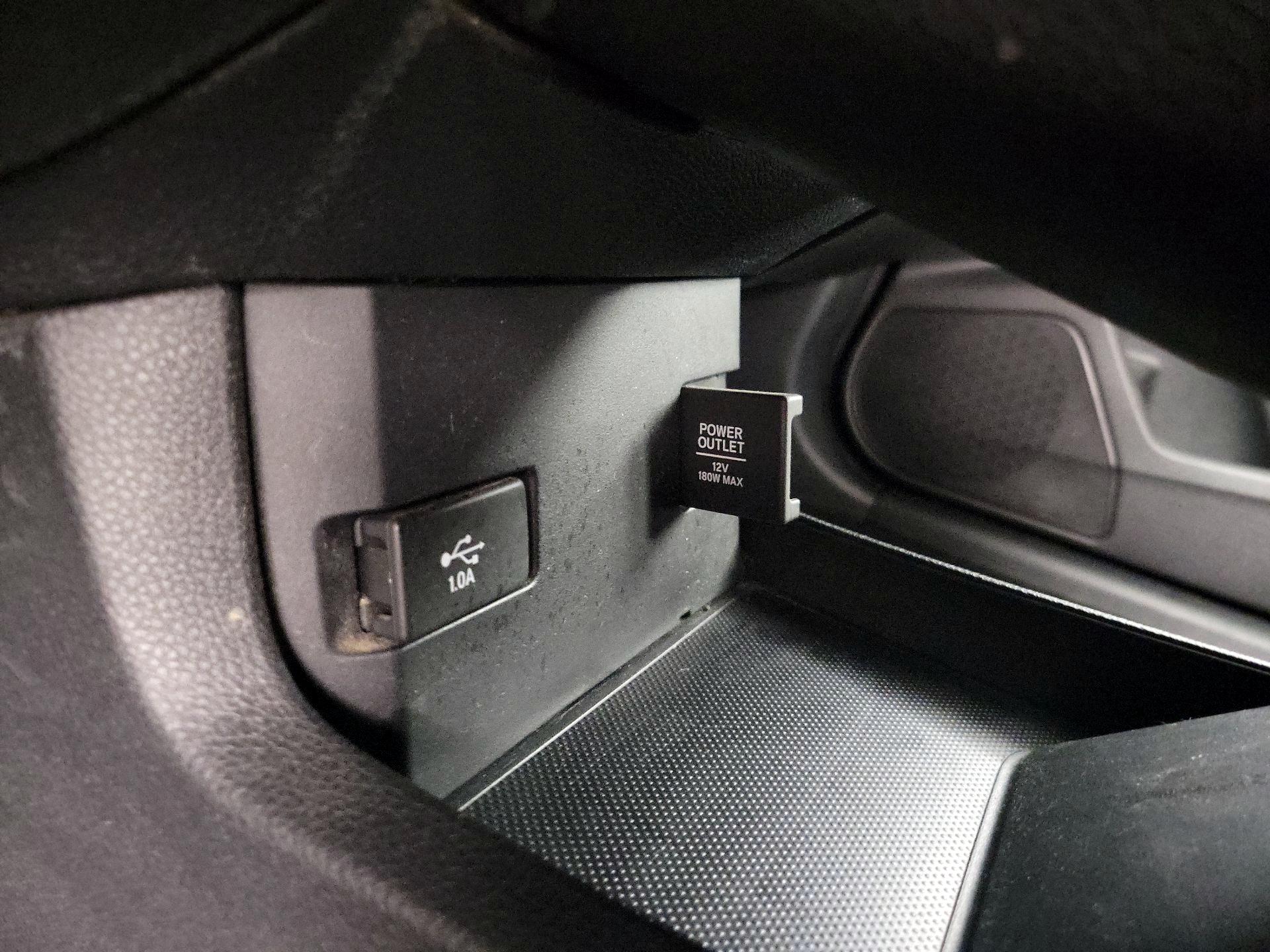Thumbnail: 2016 Honda Civic - 18
