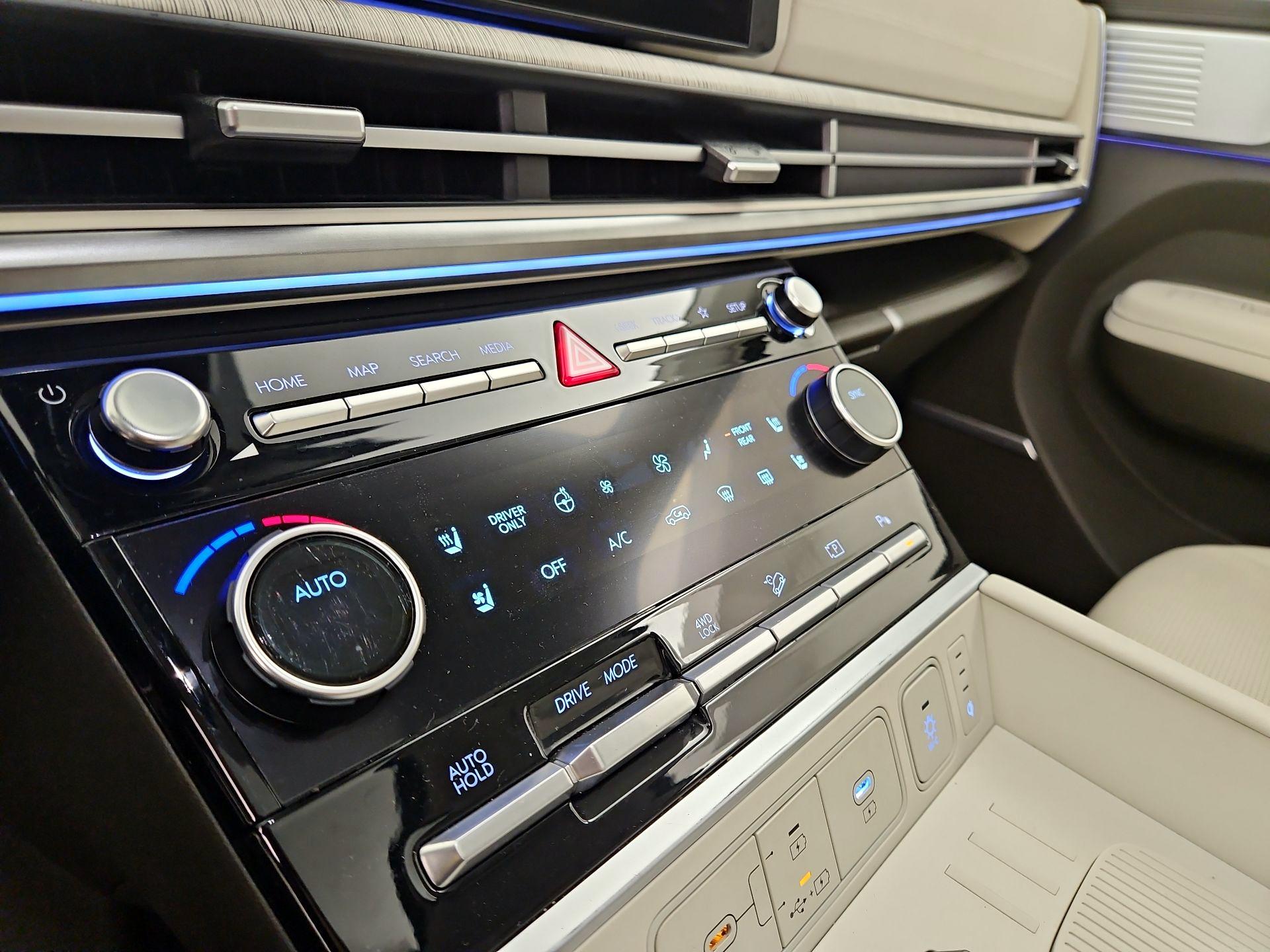 Thumbnail: 2025 Hyundai Santa Fe - 17