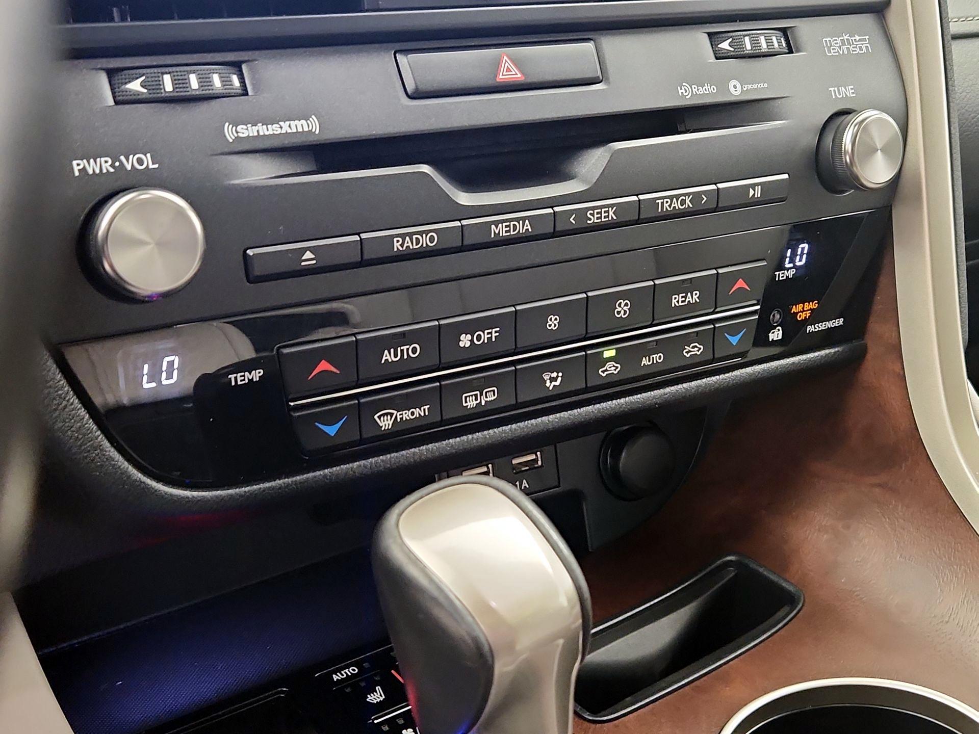 Thumbnail: 2020 Lexus RX - 17