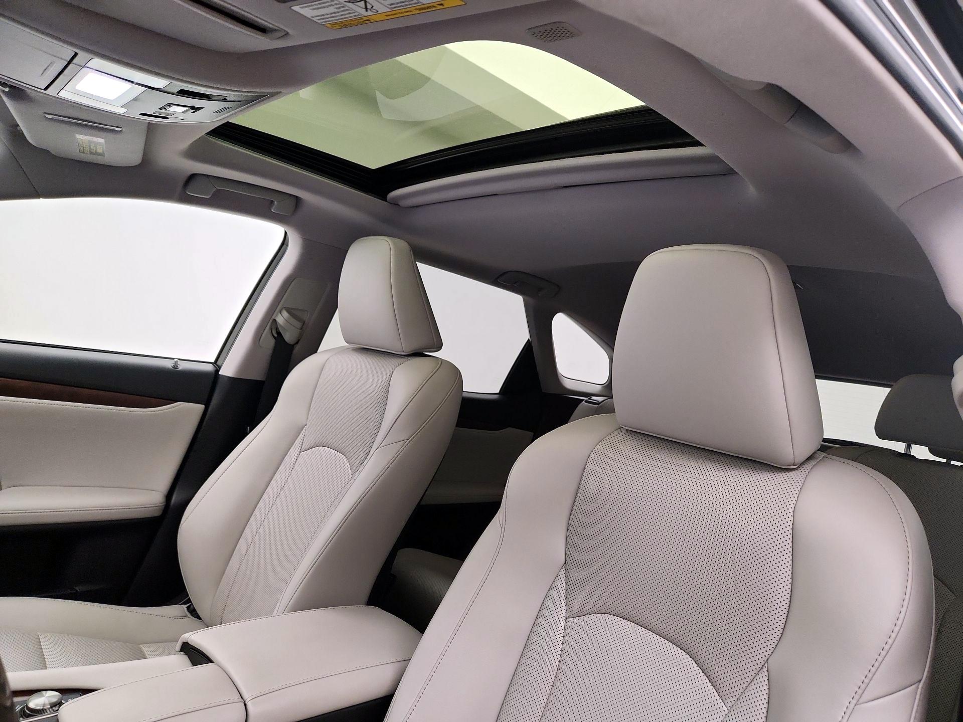 Thumbnail: 2020 Lexus RX - 20