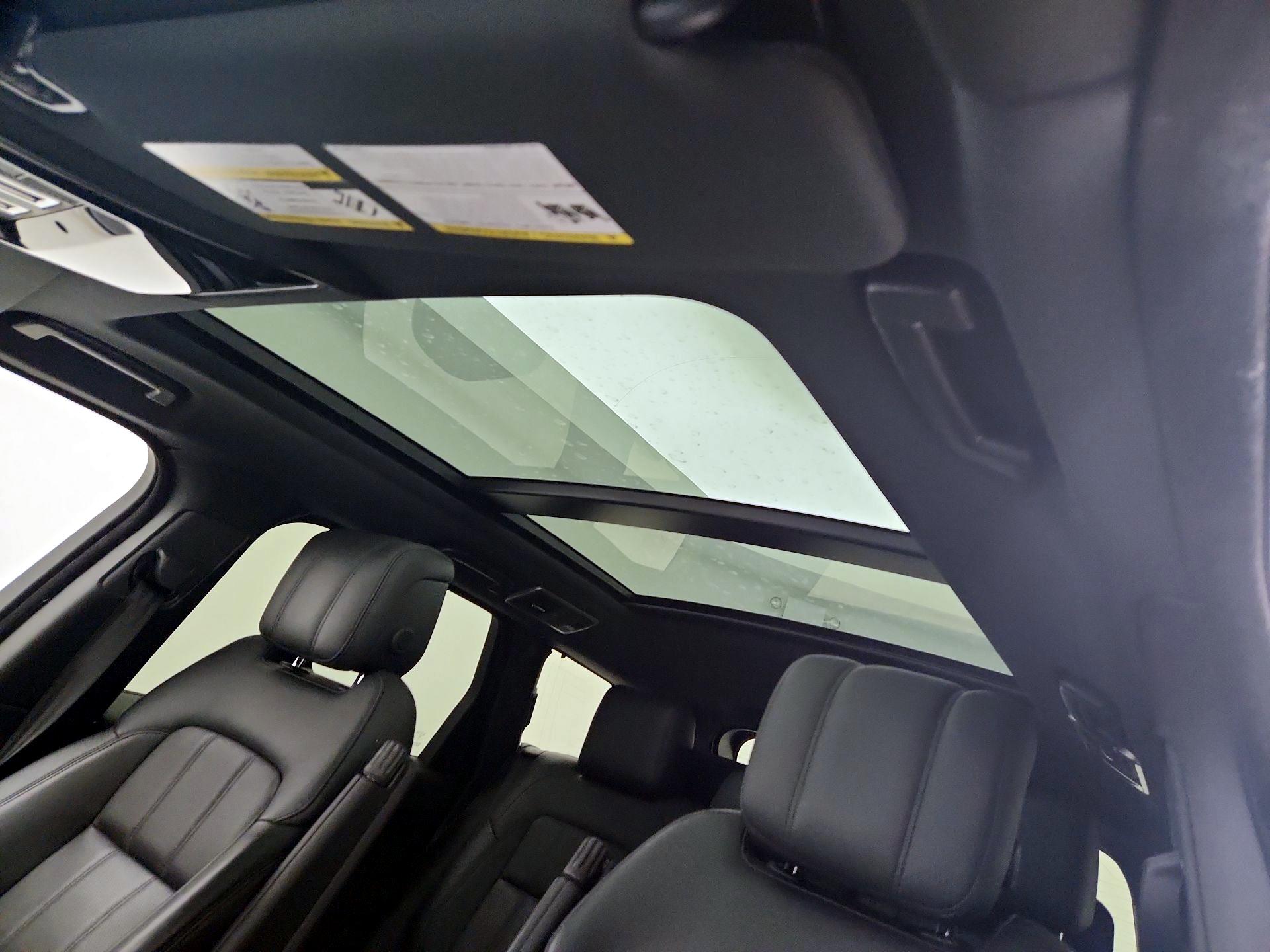 Thumbnail: 2020 Land Rover Range Rover Sport - 19