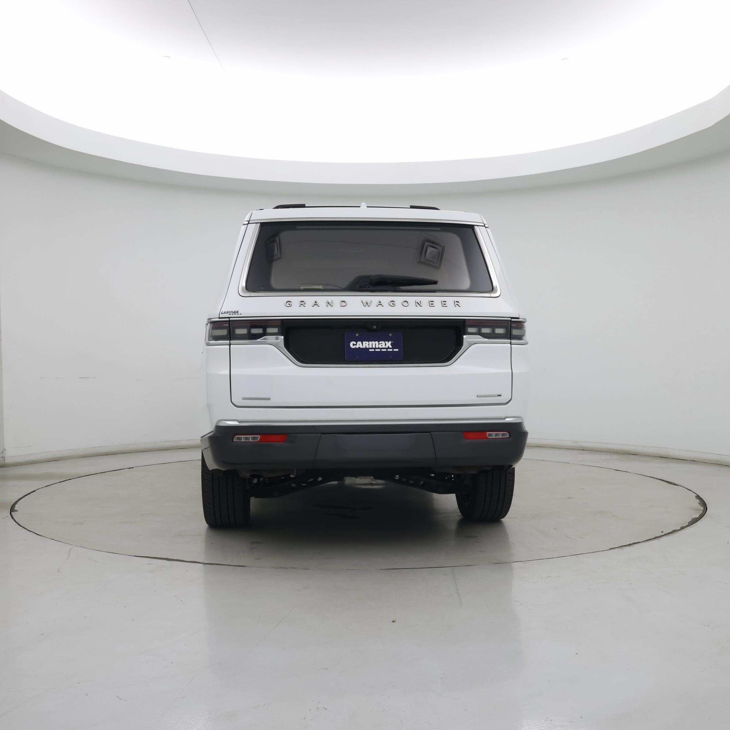 Thumbnail: 2022 Jeep Grand Wagoneer - 6