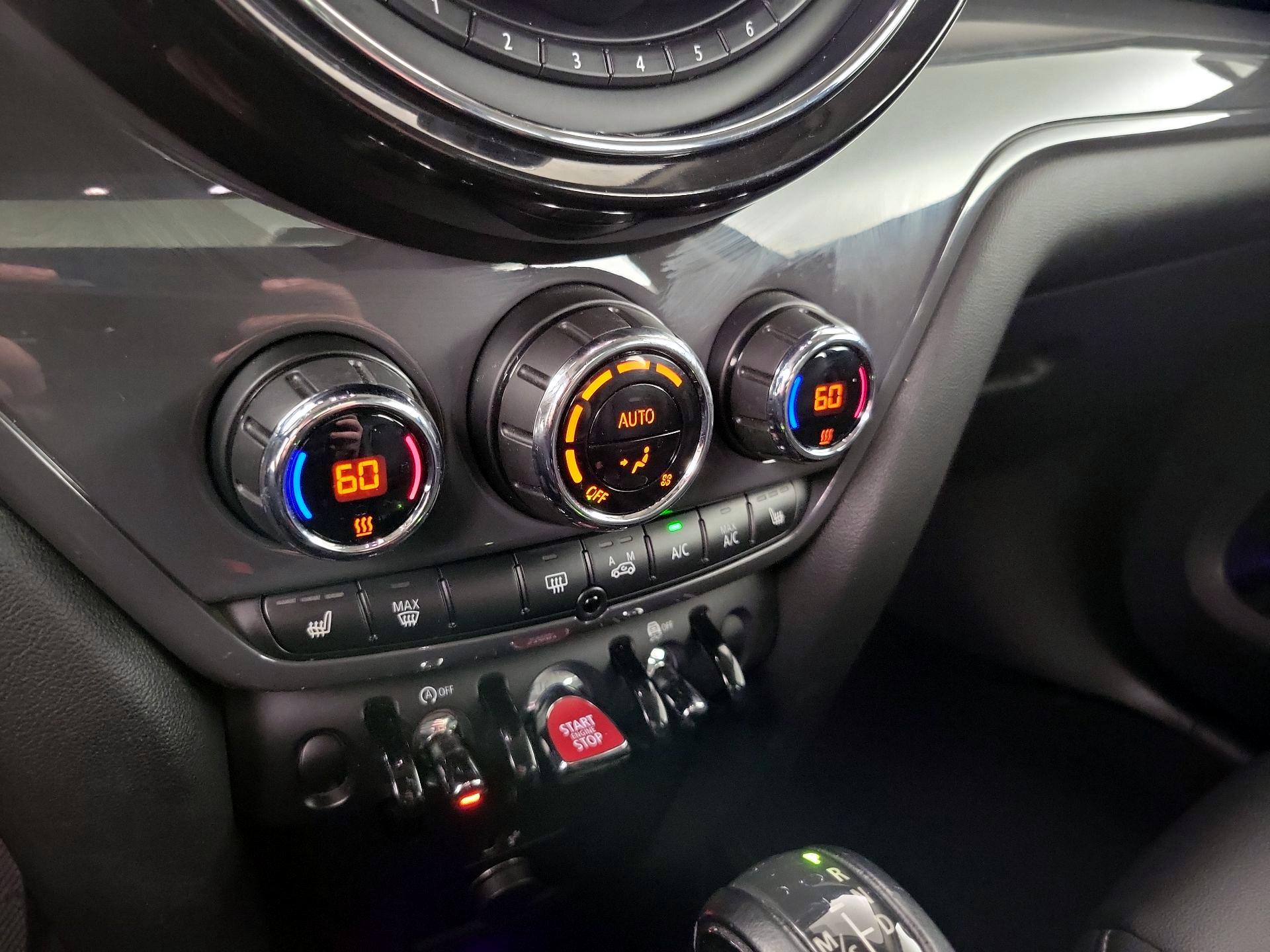 Thumbnail: 2019 MINI Cooper Countryman - 15
