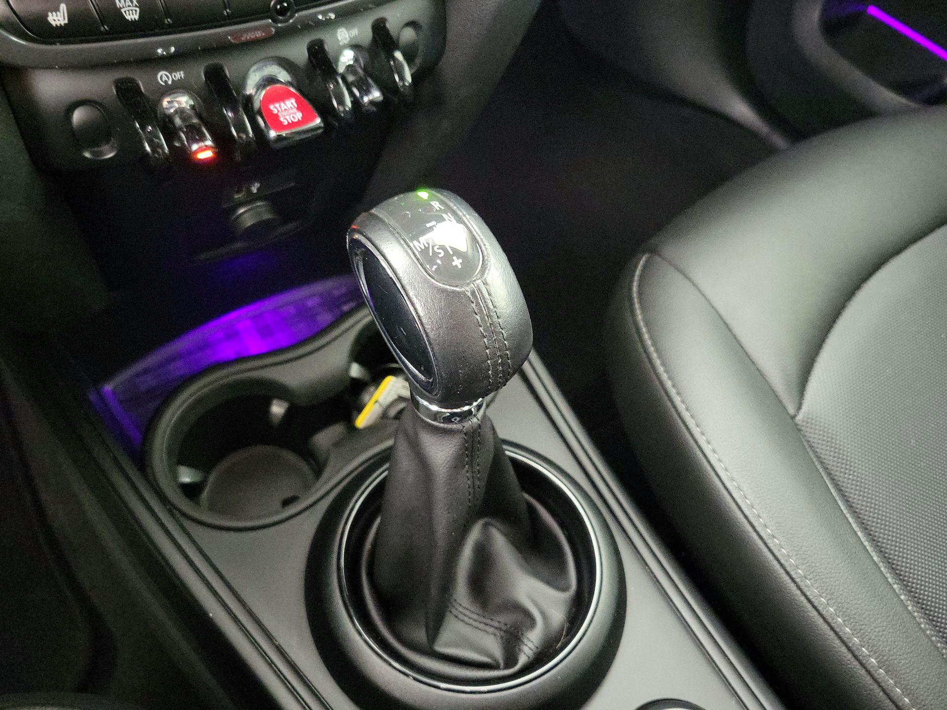 Thumbnail: 2019 MINI Cooper Countryman - 16