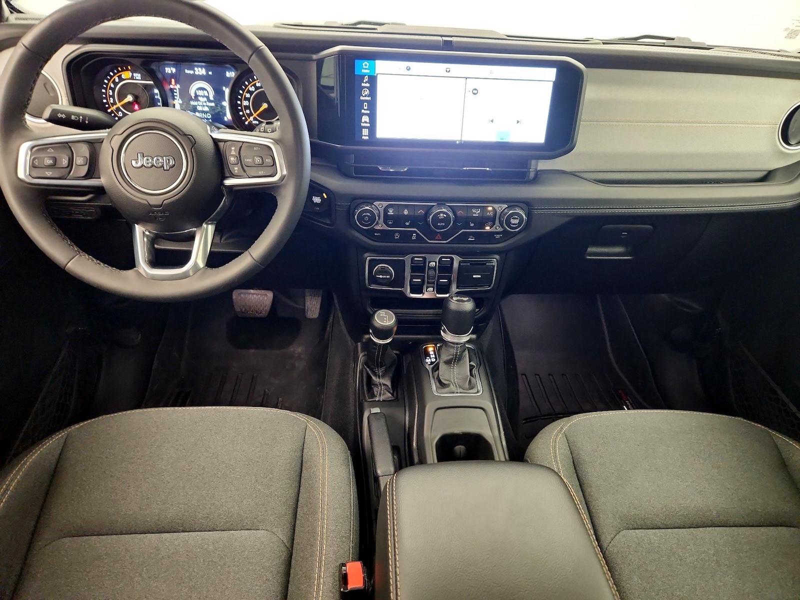 2025 Jeep Wrangler 4-Door Sahara - Photo 10