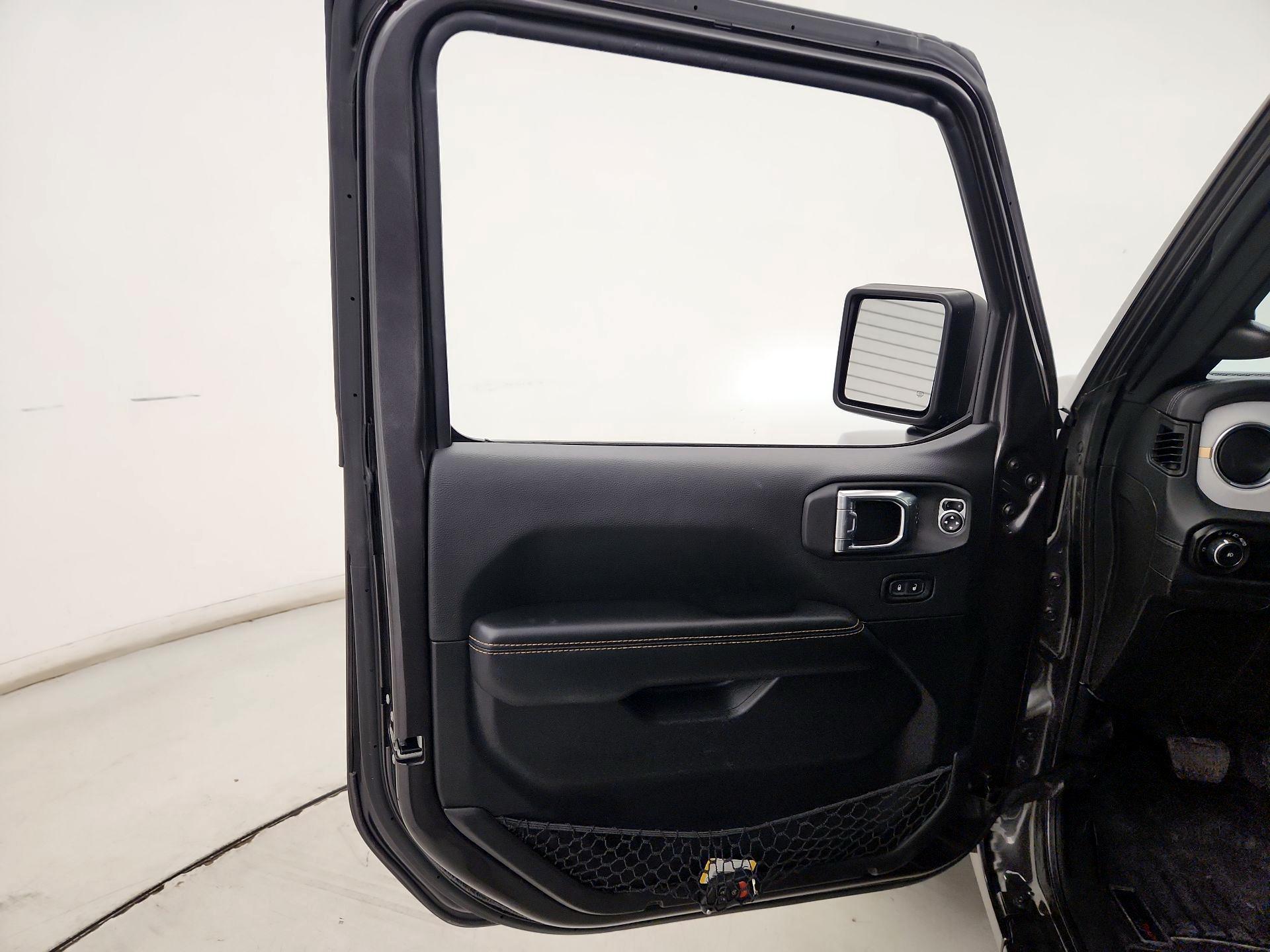 Thumbnail: 2025 Jeep Wrangler - 12