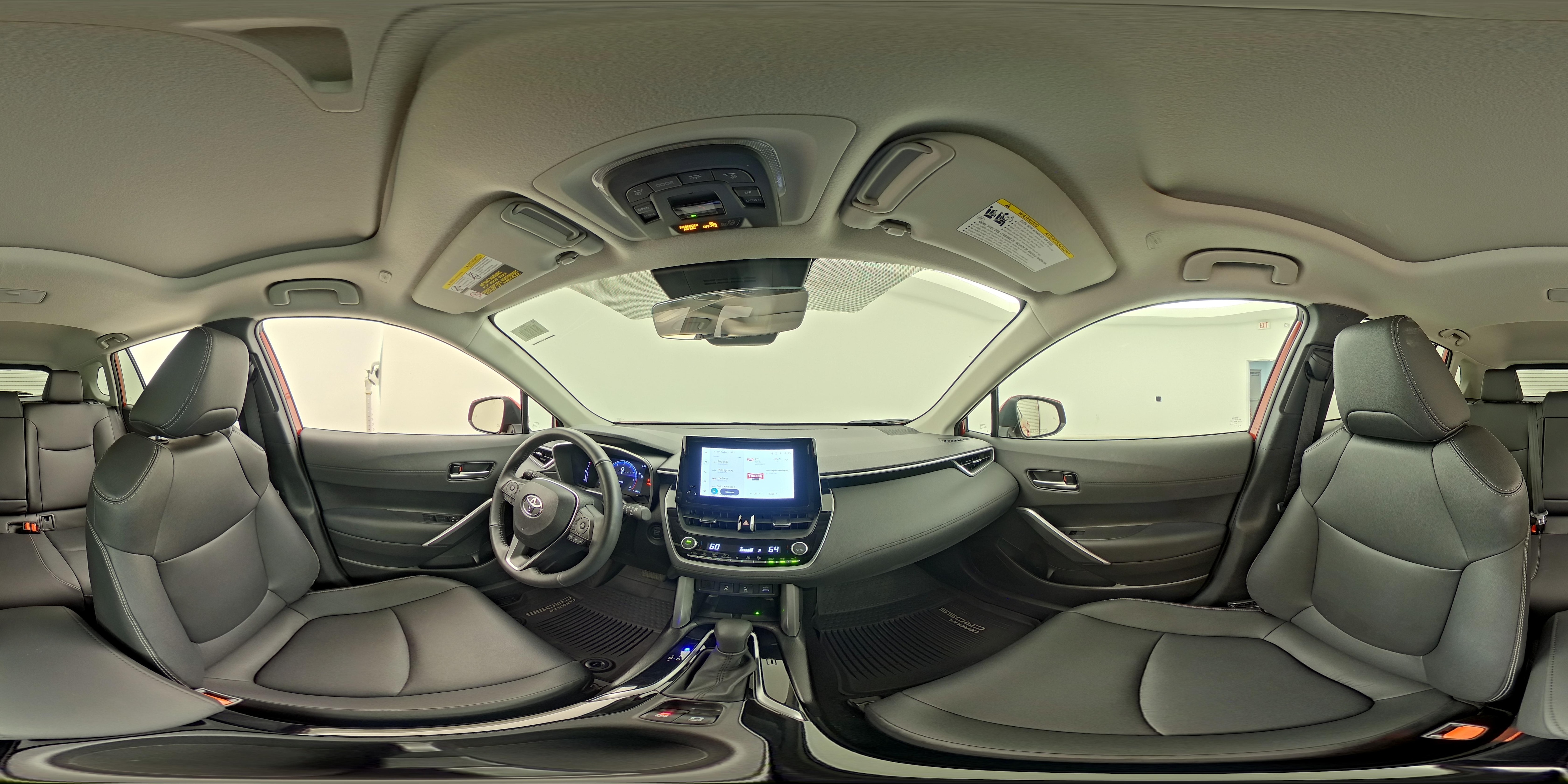 2024 Toyota Corolla Cross XLE - Photo 23