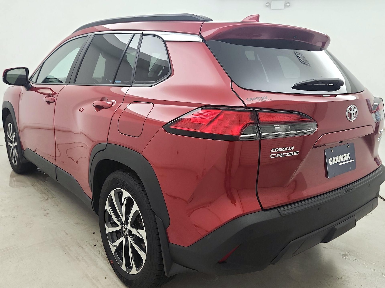 2024 Toyota Corolla Cross XLE - Photo 7