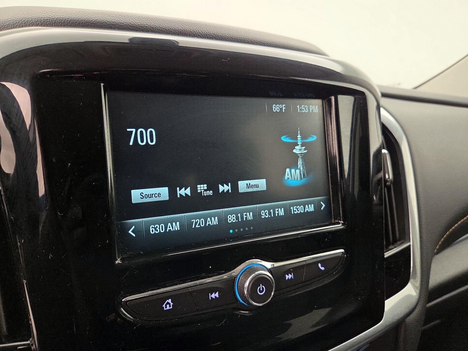 2019 Chevrolet Traverse LS - Photo 16