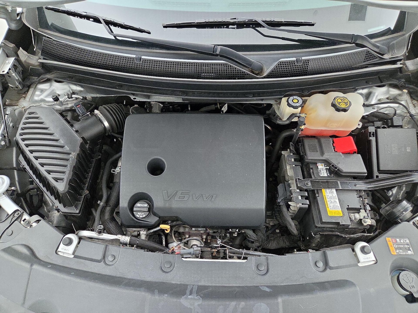 2019 Chevrolet Traverse LS - Photo 24