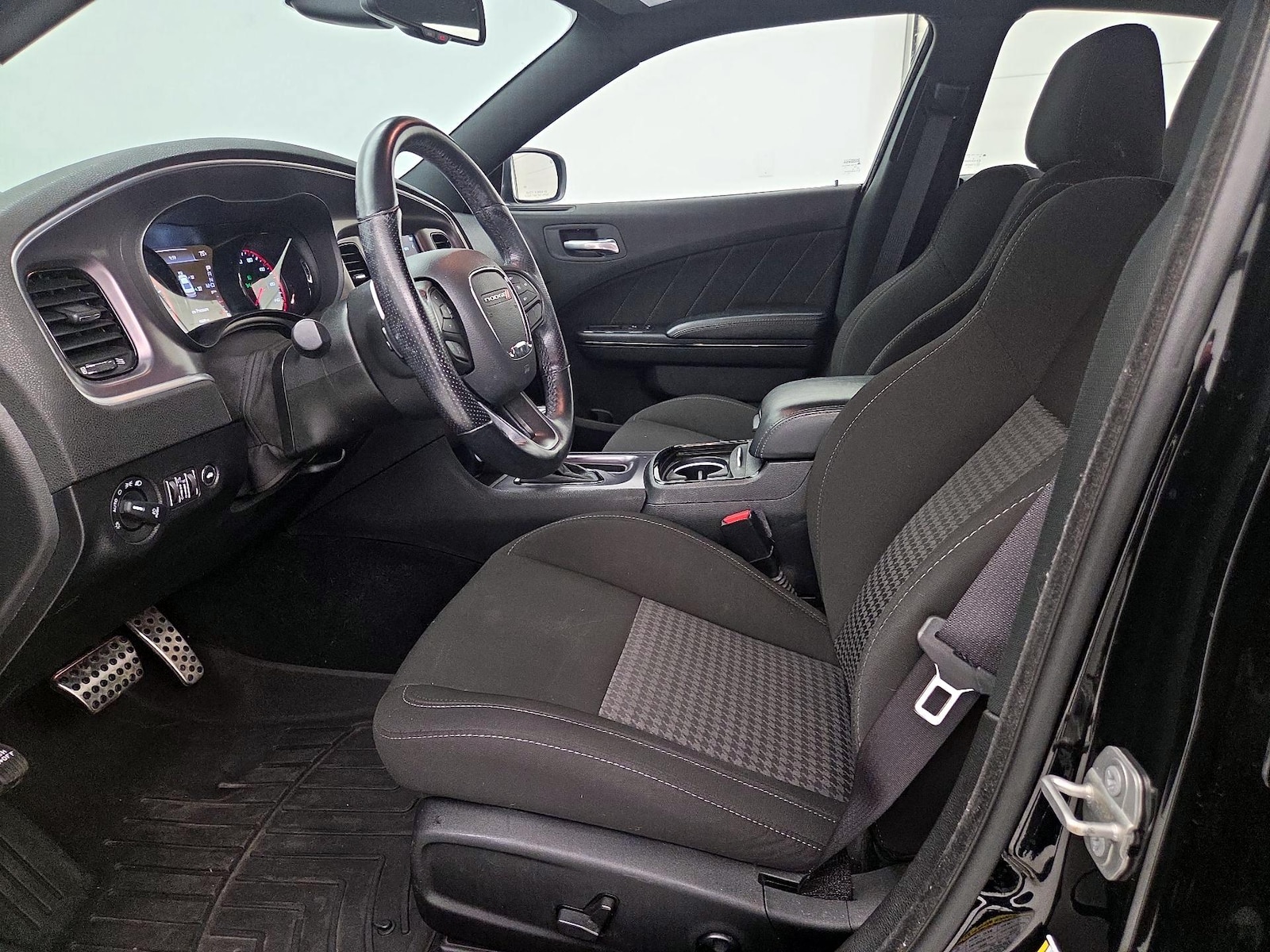 2021 Dodge Charger GT - Photo 12