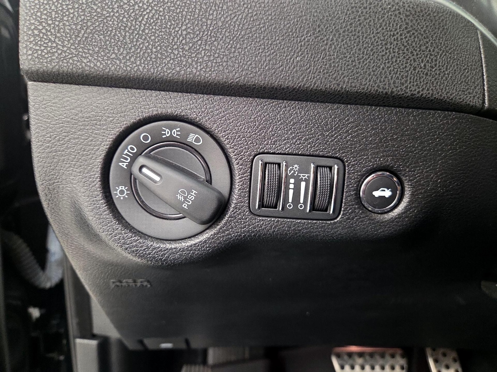 2021 Dodge Charger GT - Photo 14