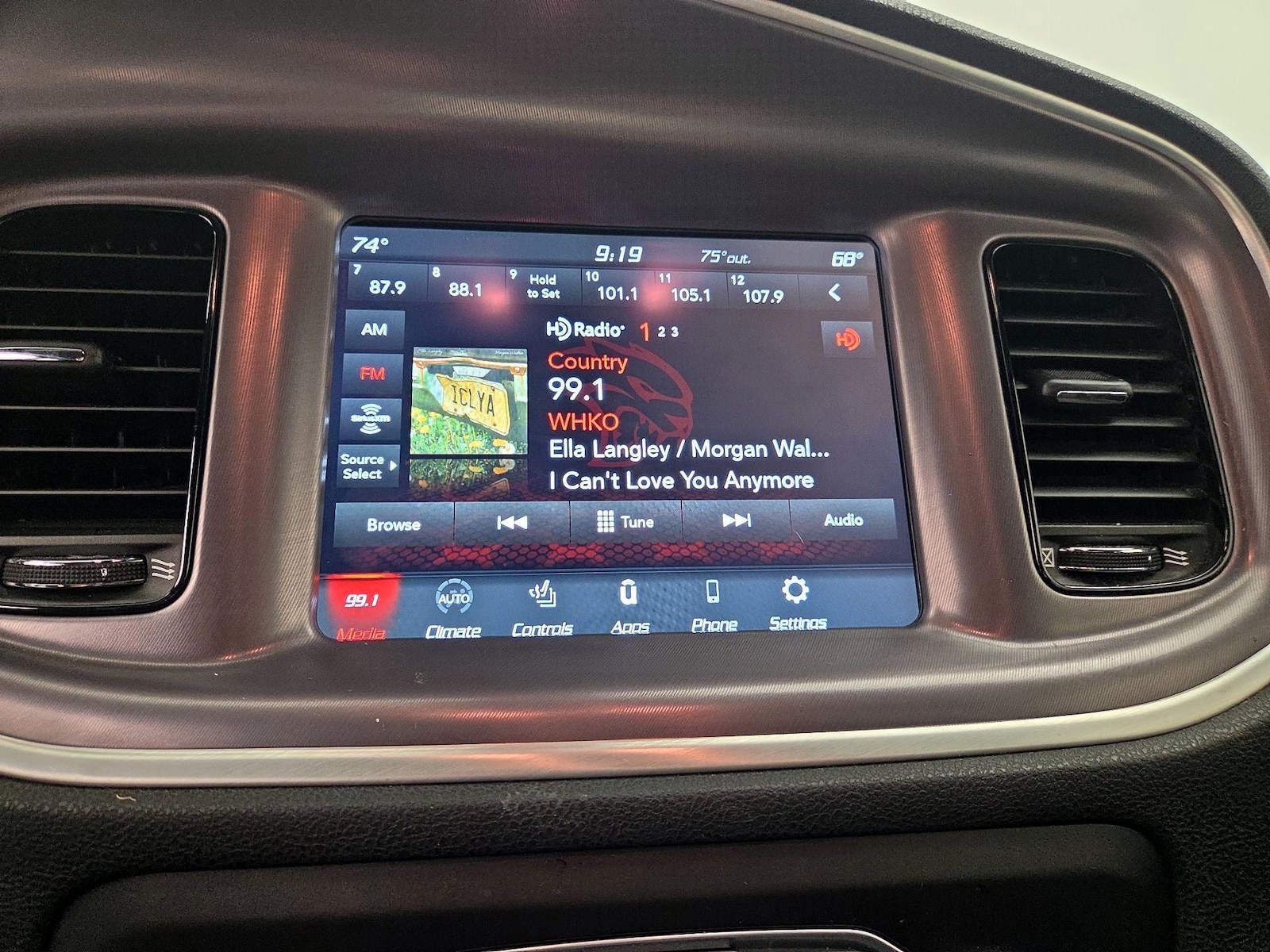 2021 Dodge Charger GT - Photo 16