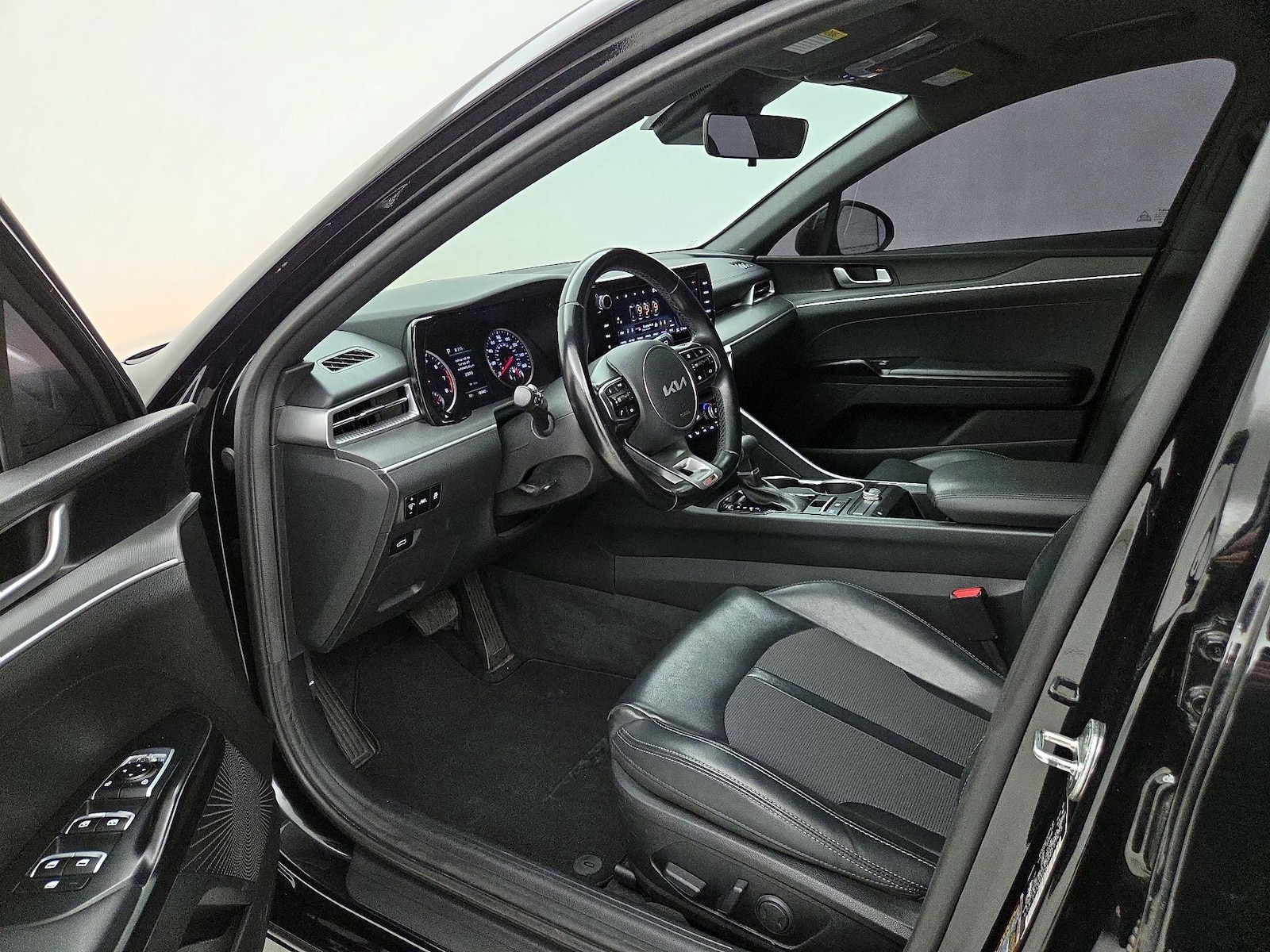 Power Seat(s) & Side Airbags