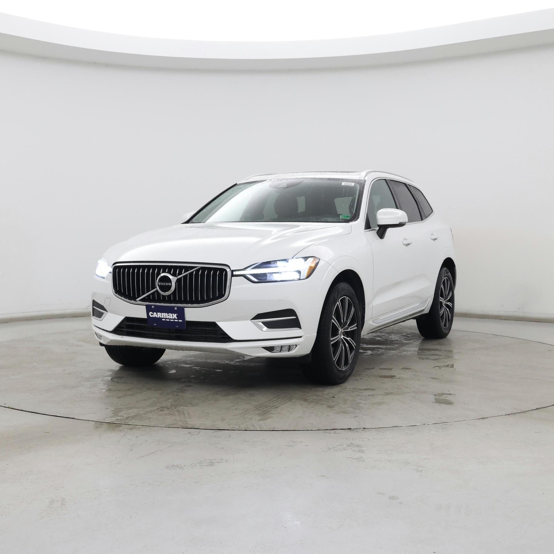 Thumbnail: 2018 Volvo XC60 - 4