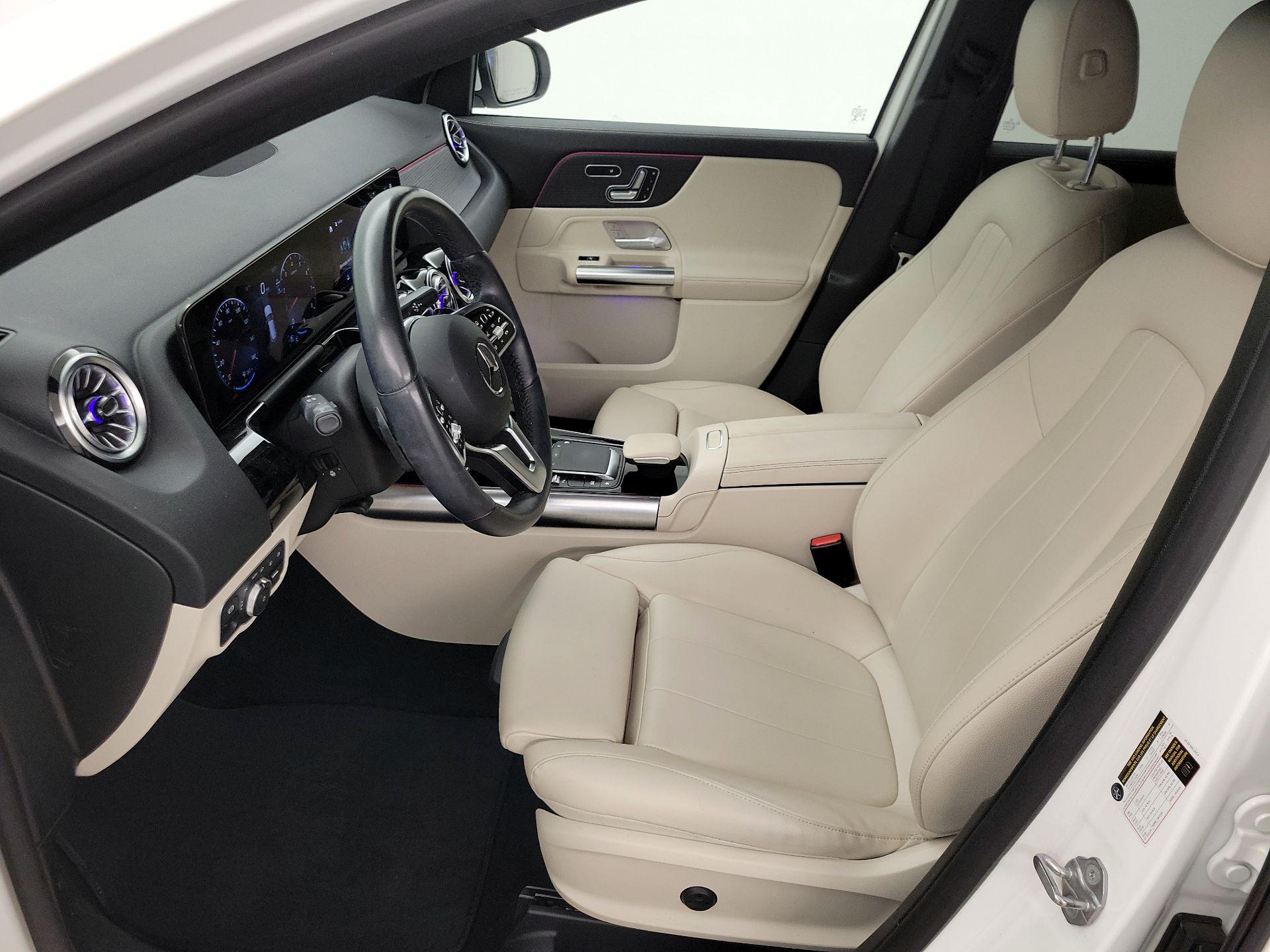 Thumbnail: 2023 Mercedes-Benz GLA - 11
