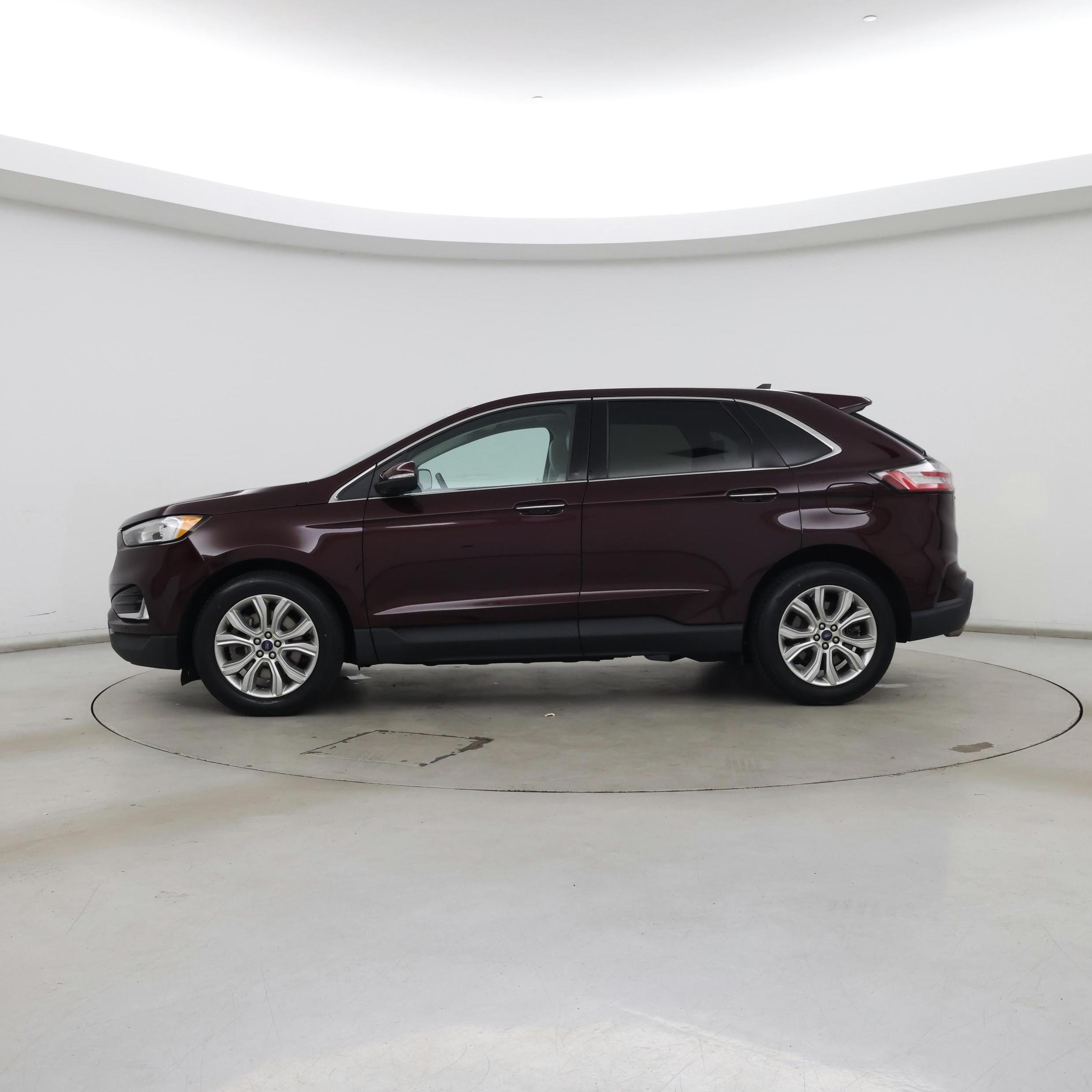 Thumbnail: 2021 Ford Edge - 3