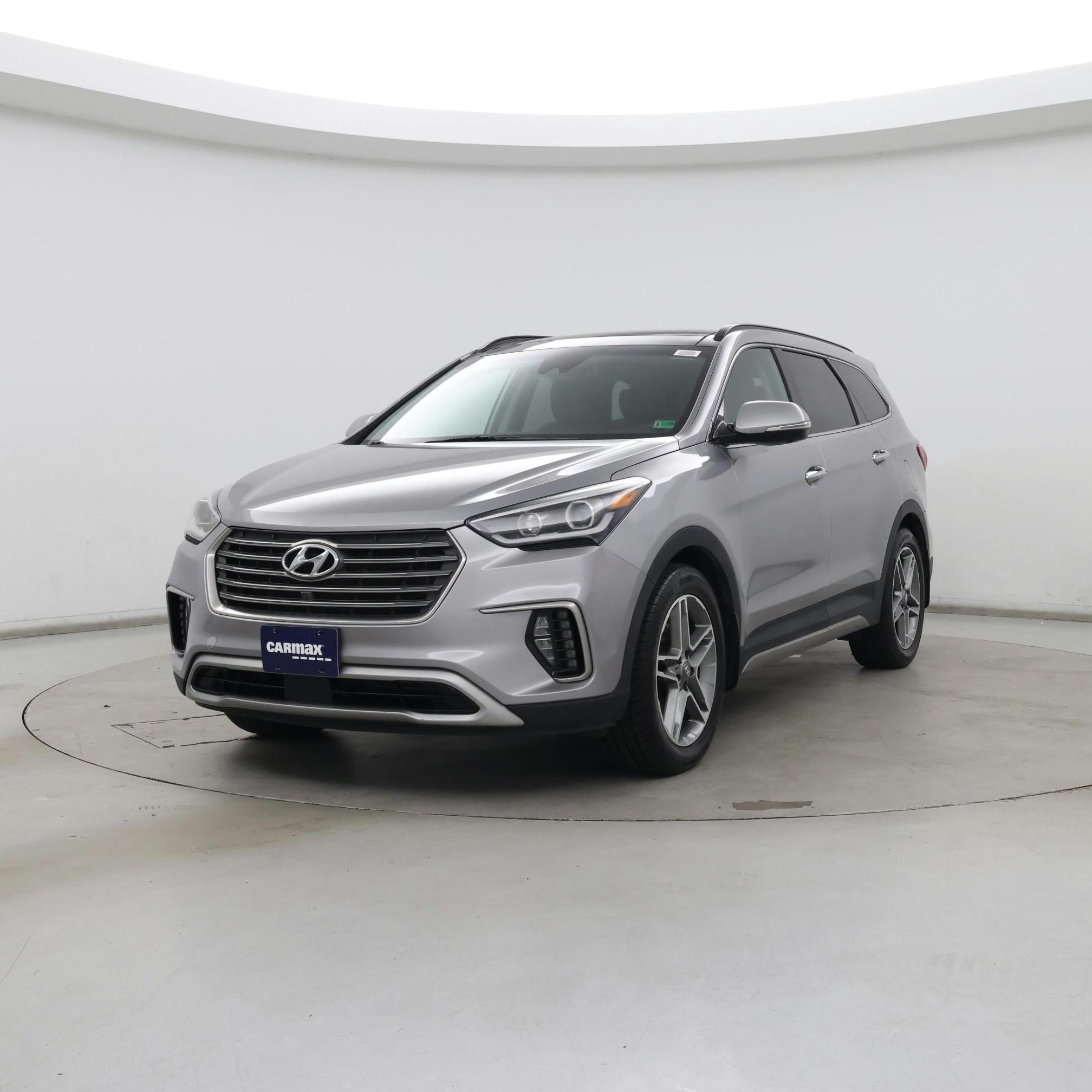 Thumbnail: 2017 Hyundai Santa Fe - 4