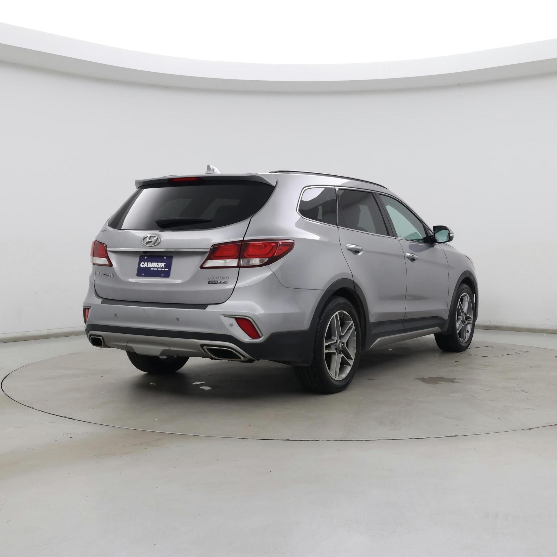 Thumbnail: 2017 Hyundai Santa Fe - 8