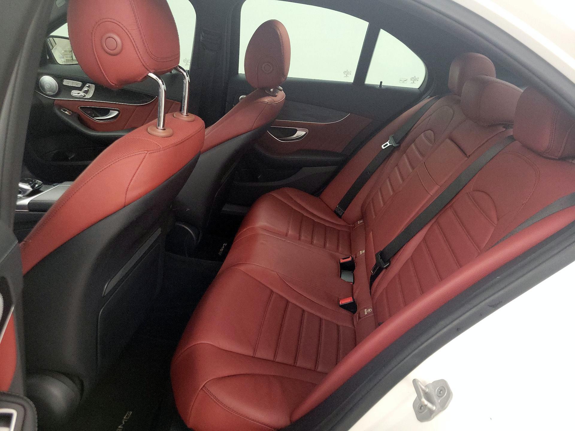 Thumbnail: 2015 Mercedes-Benz C-Class - 19