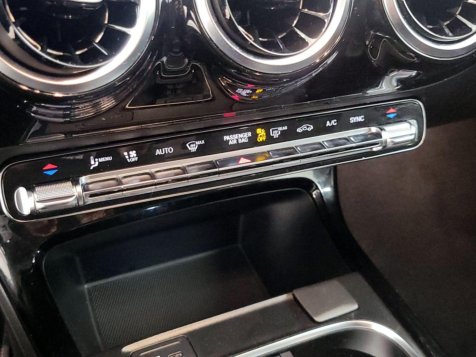 Thumbnail: 2020 Mercedes-Benz A-Class - 16