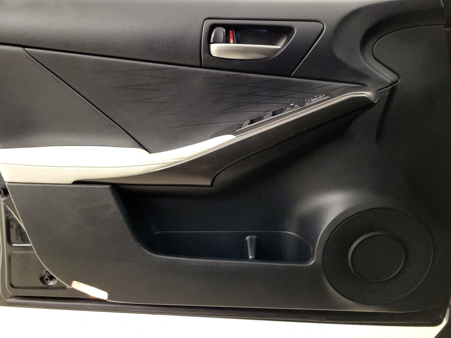 Thumbnail: 2021 Lexus IS - 12