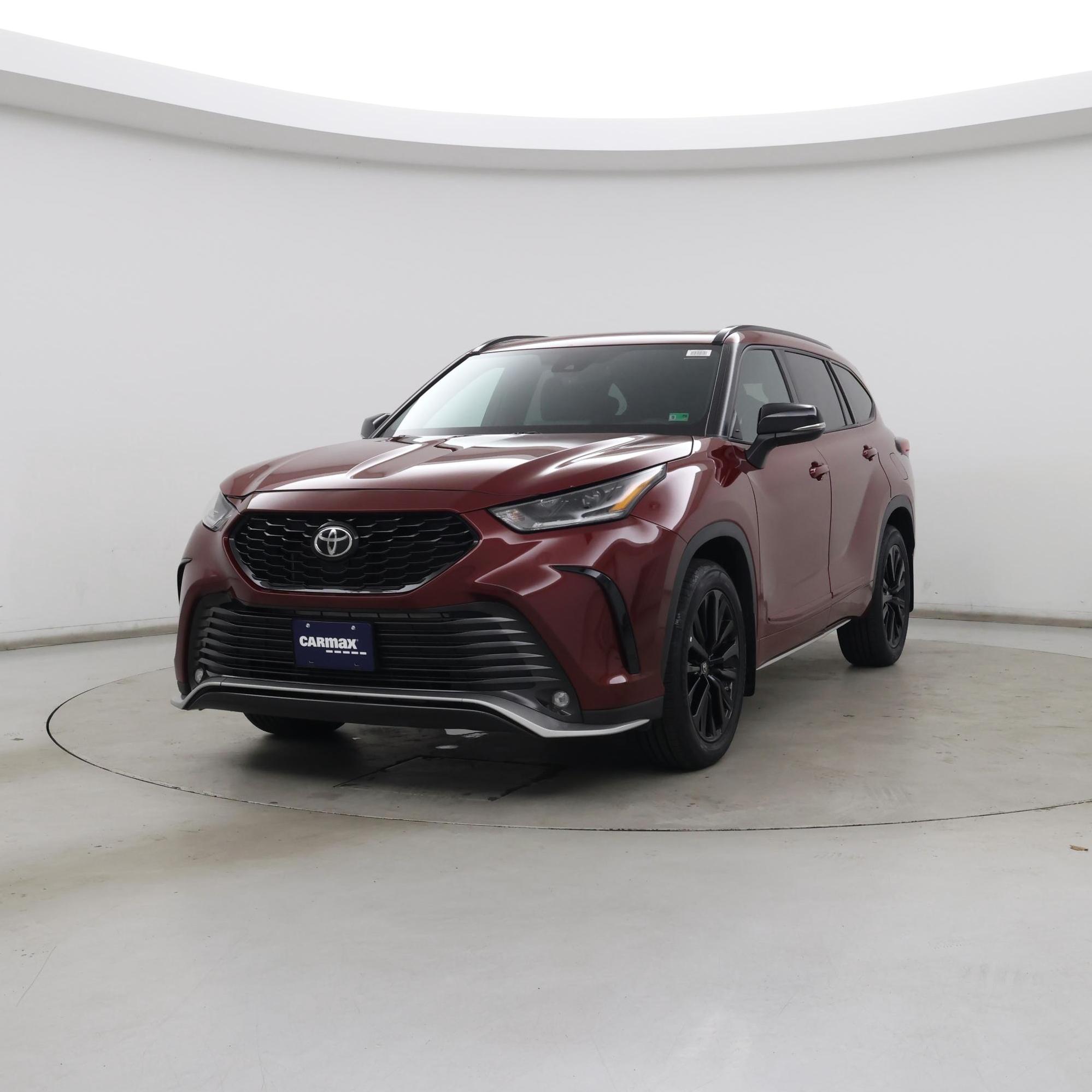 Thumbnail: 2023 Toyota Highlander - 4