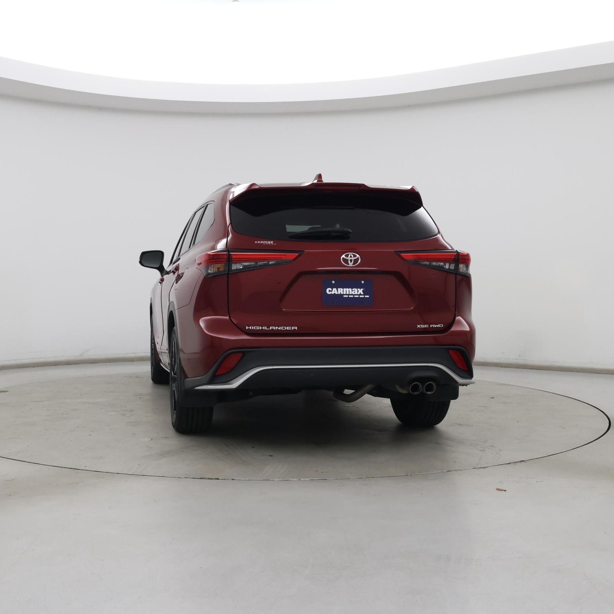 Thumbnail: 2023 Toyota Highlander - 6