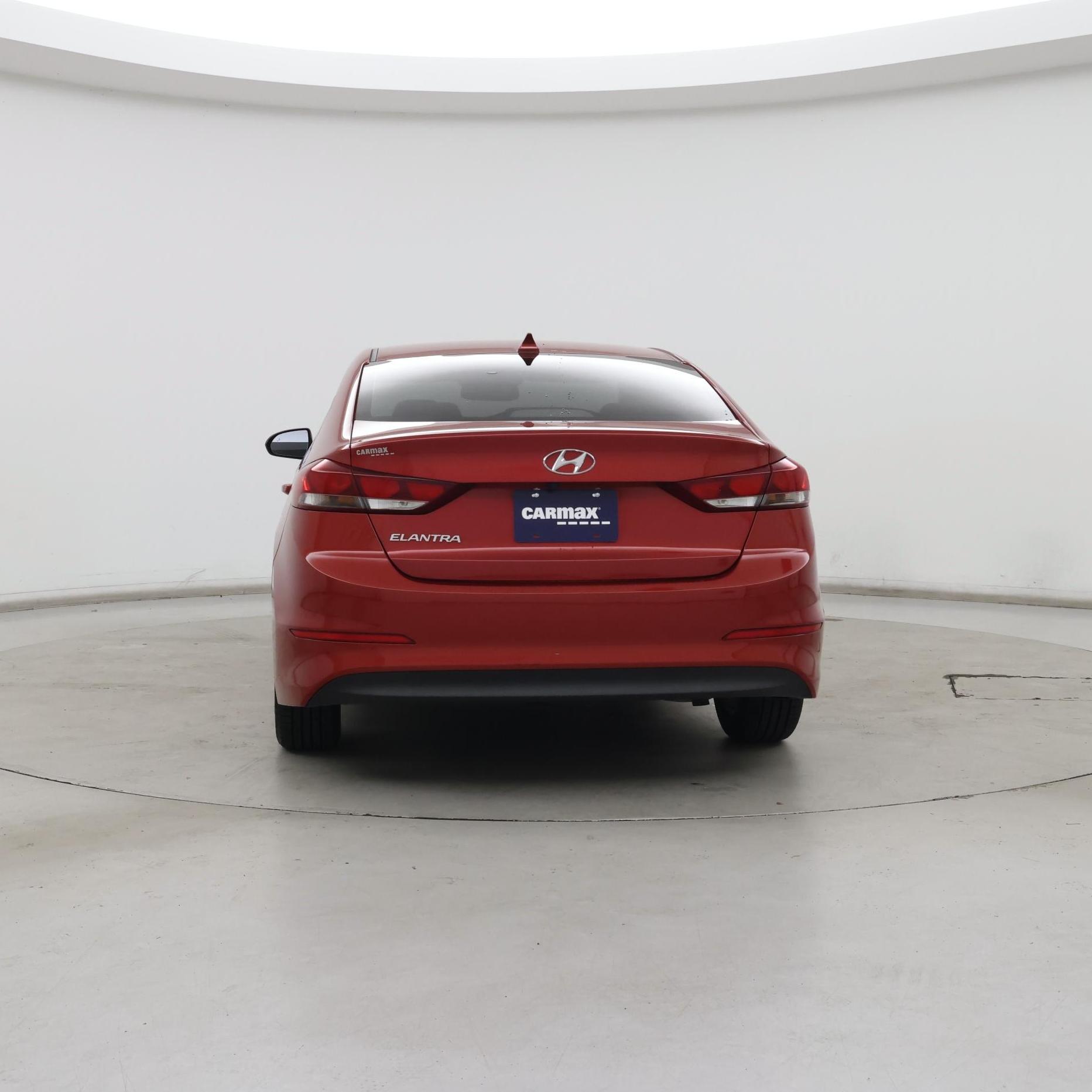 Thumbnail: 2017 Hyundai Elantra - 6