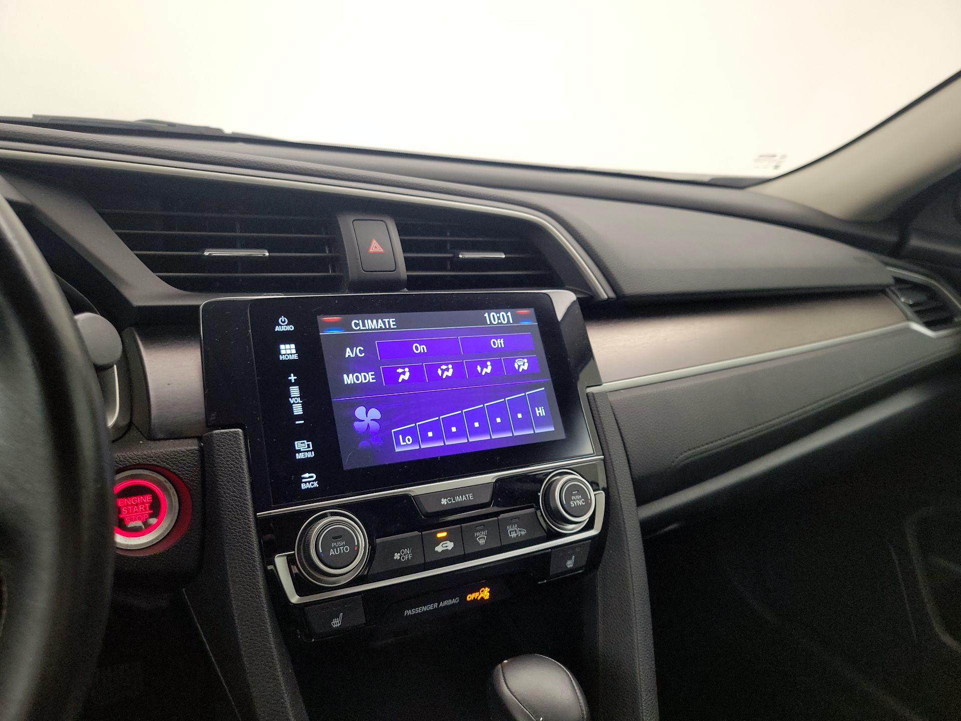 Thumbnail: 2017 Honda Civic - 17