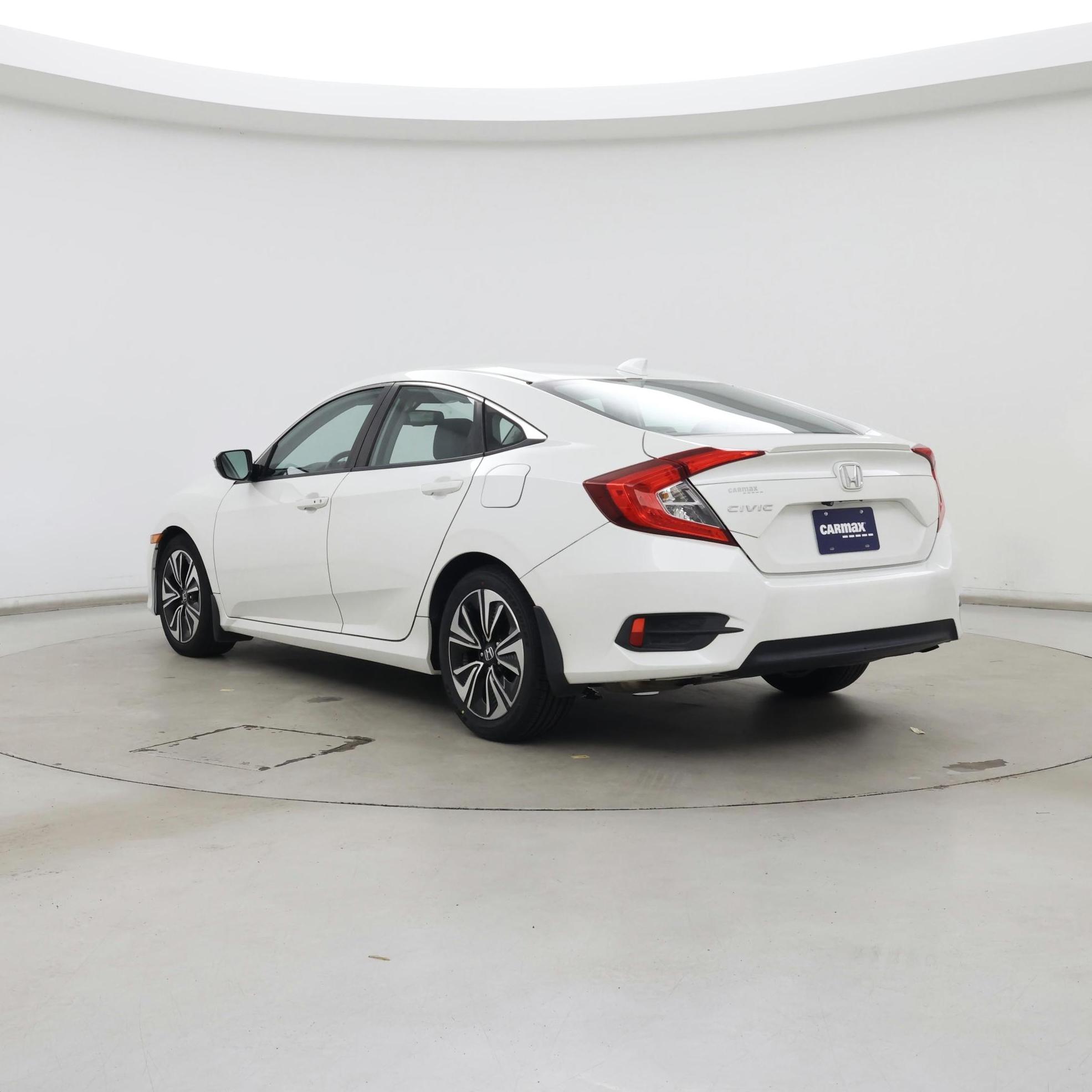 Thumbnail: 2017 Honda Civic - 2