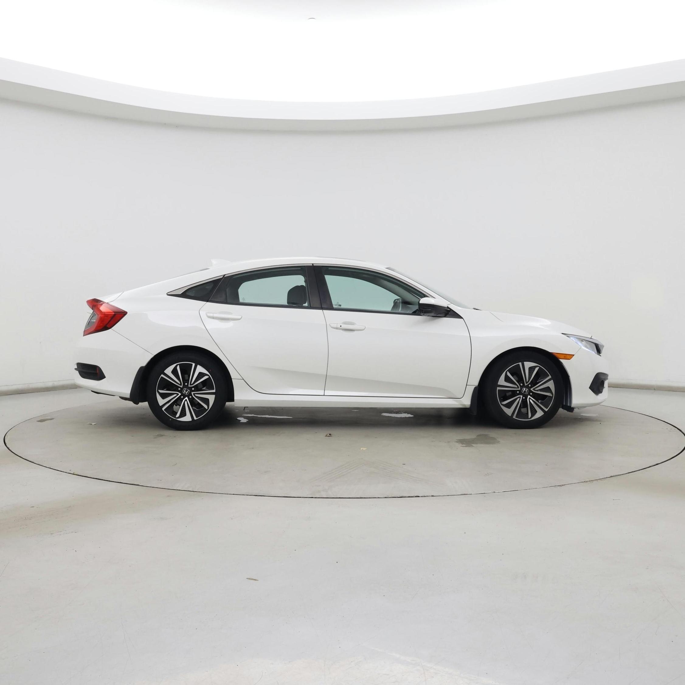 Thumbnail: 2017 Honda Civic - 7