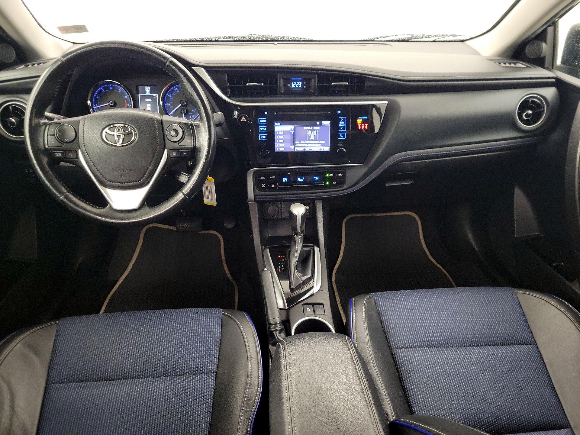 Thumbnail: 2019 Toyota Corolla - 9