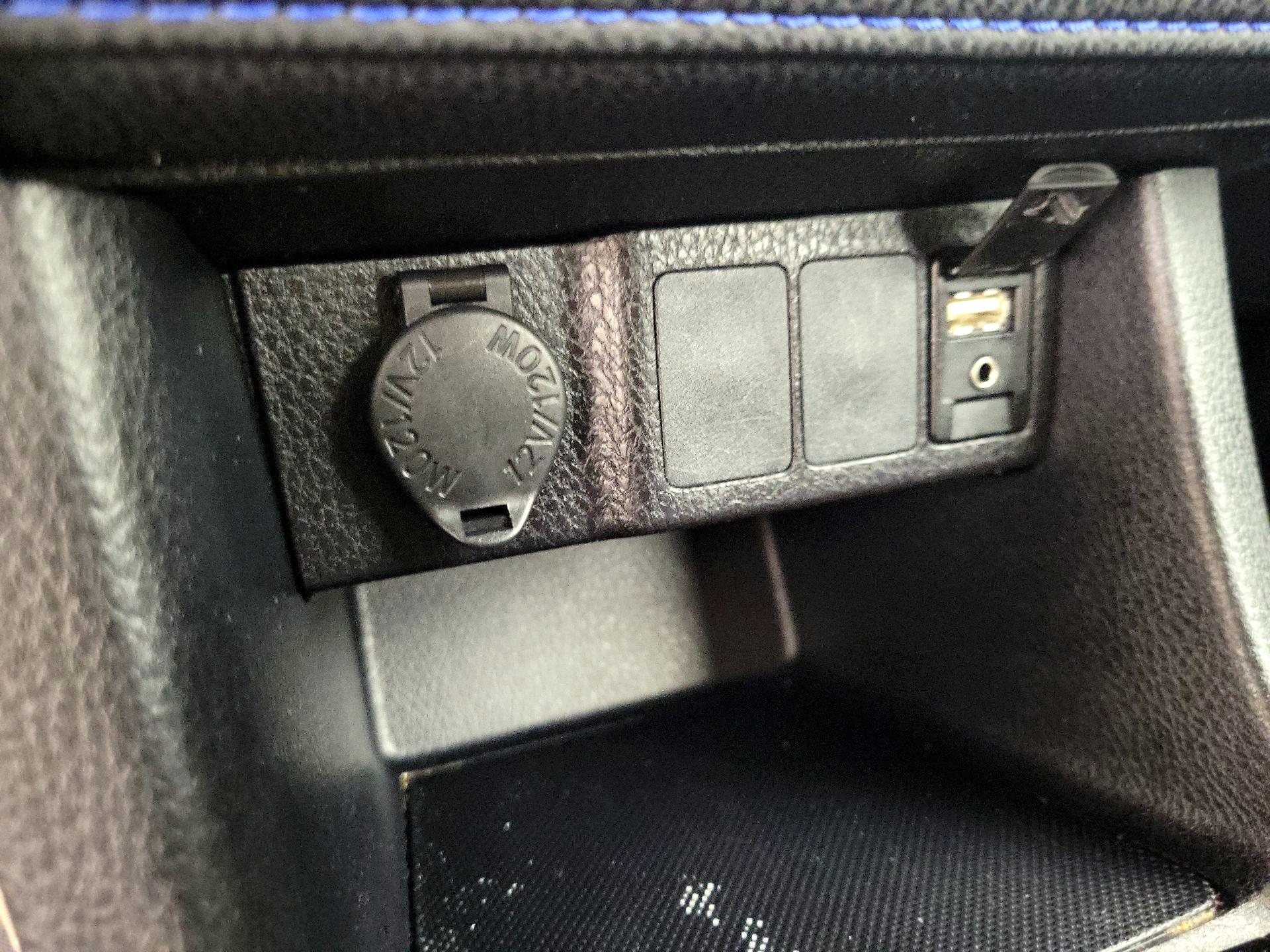 Thumbnail: 2019 Toyota Corolla - 18