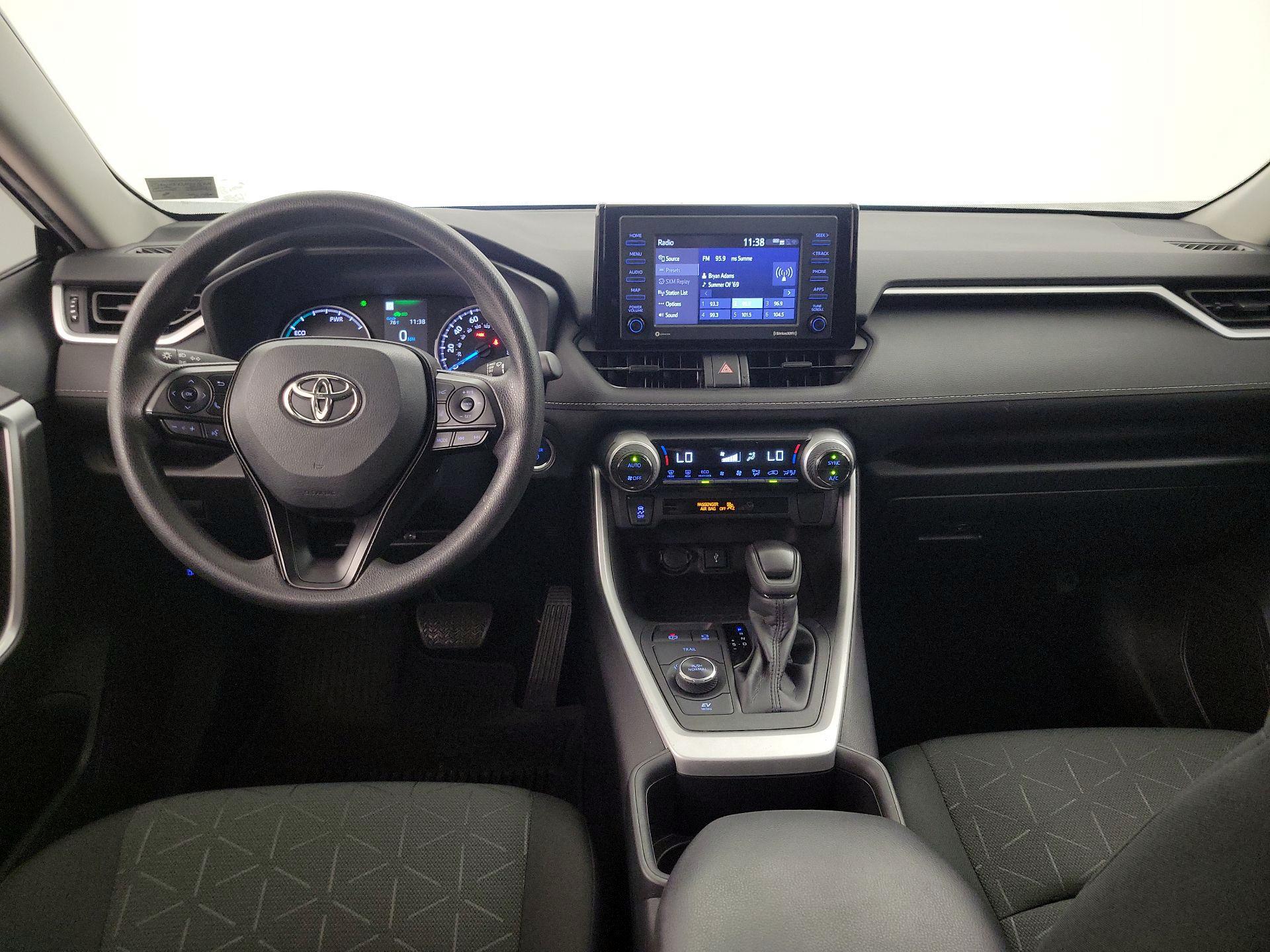 Thumbnail: 2022 Toyota RAV4 - 9