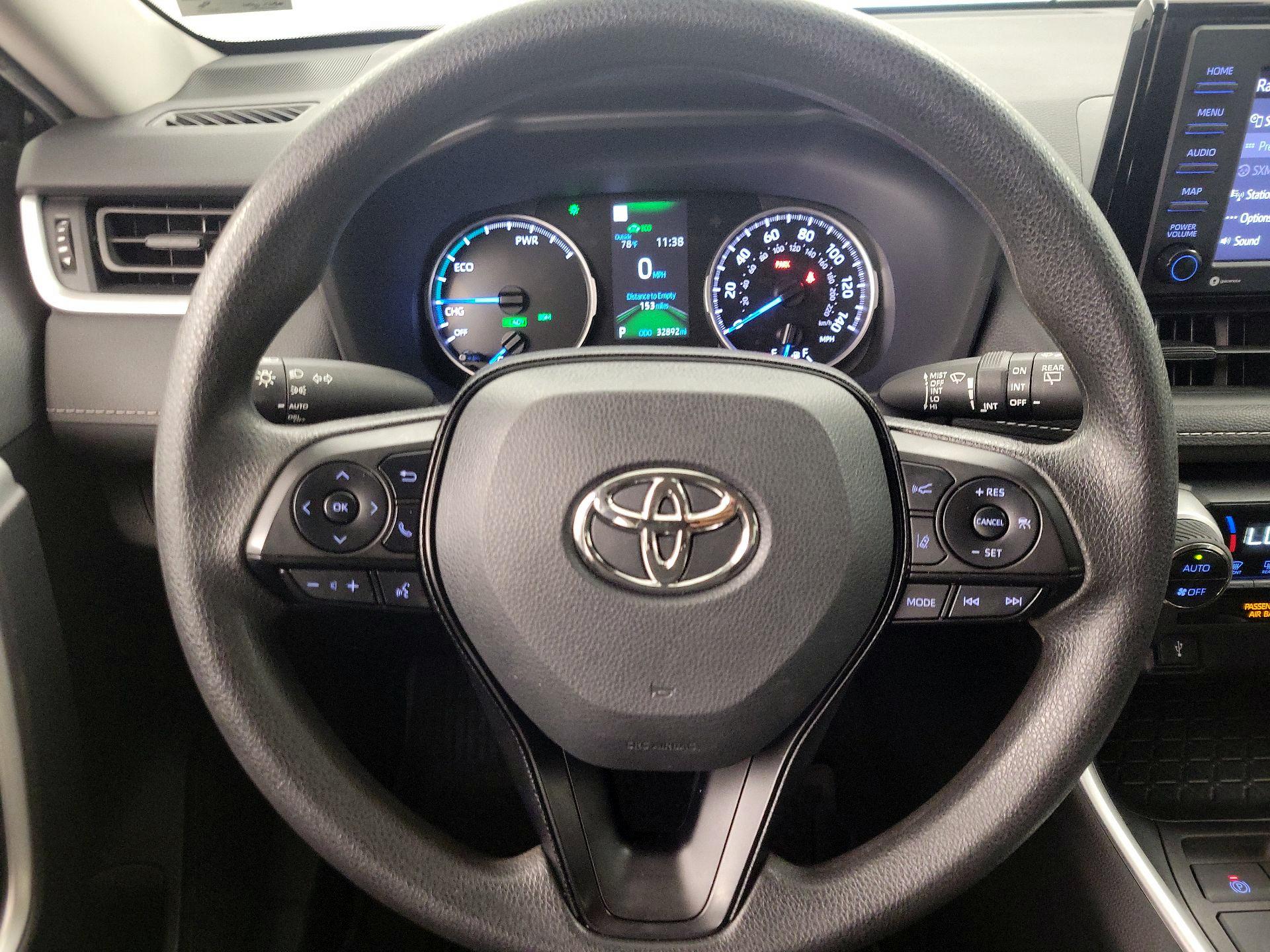 Thumbnail: 2022 Toyota RAV4 - 10