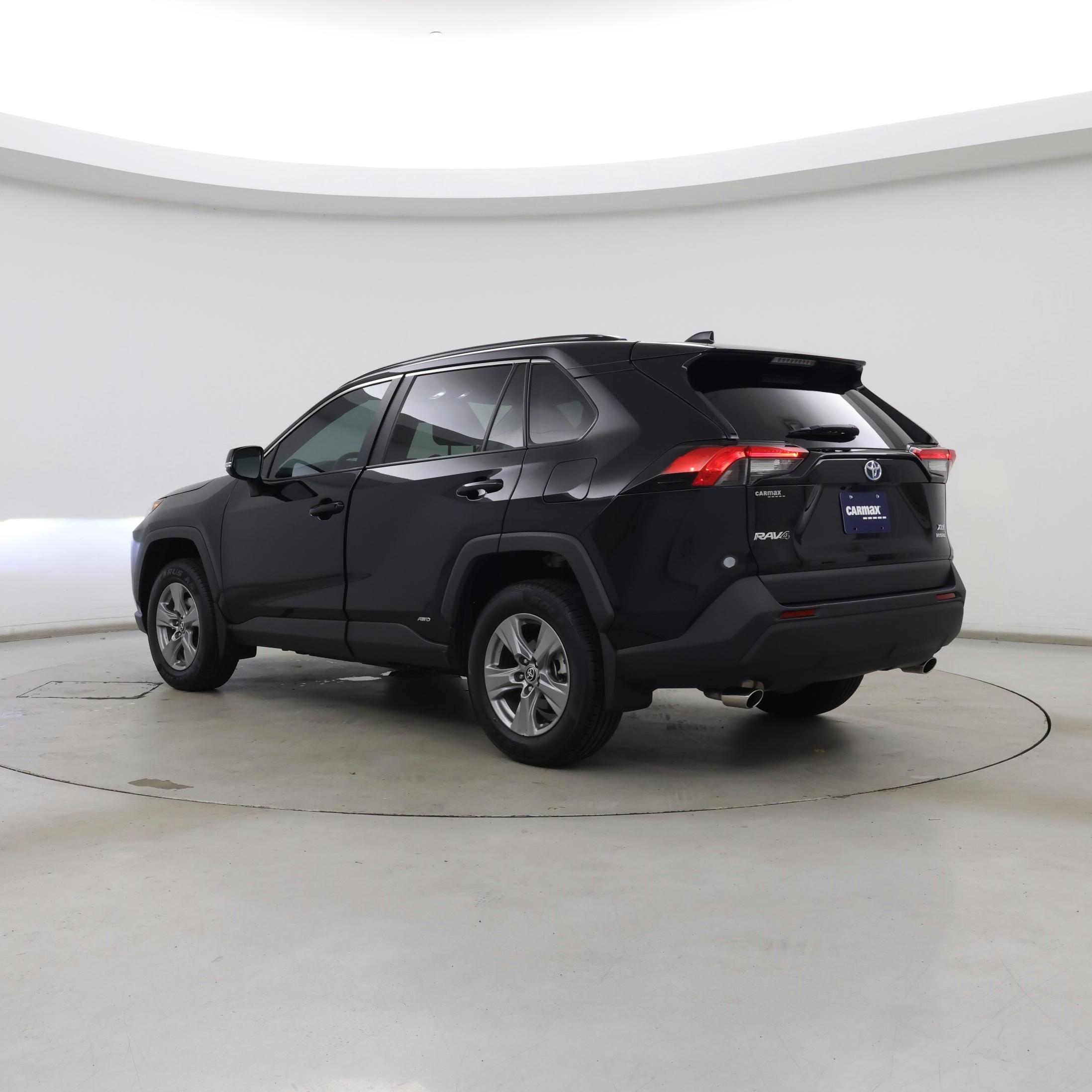 Thumbnail: 2022 Toyota RAV4 - 2