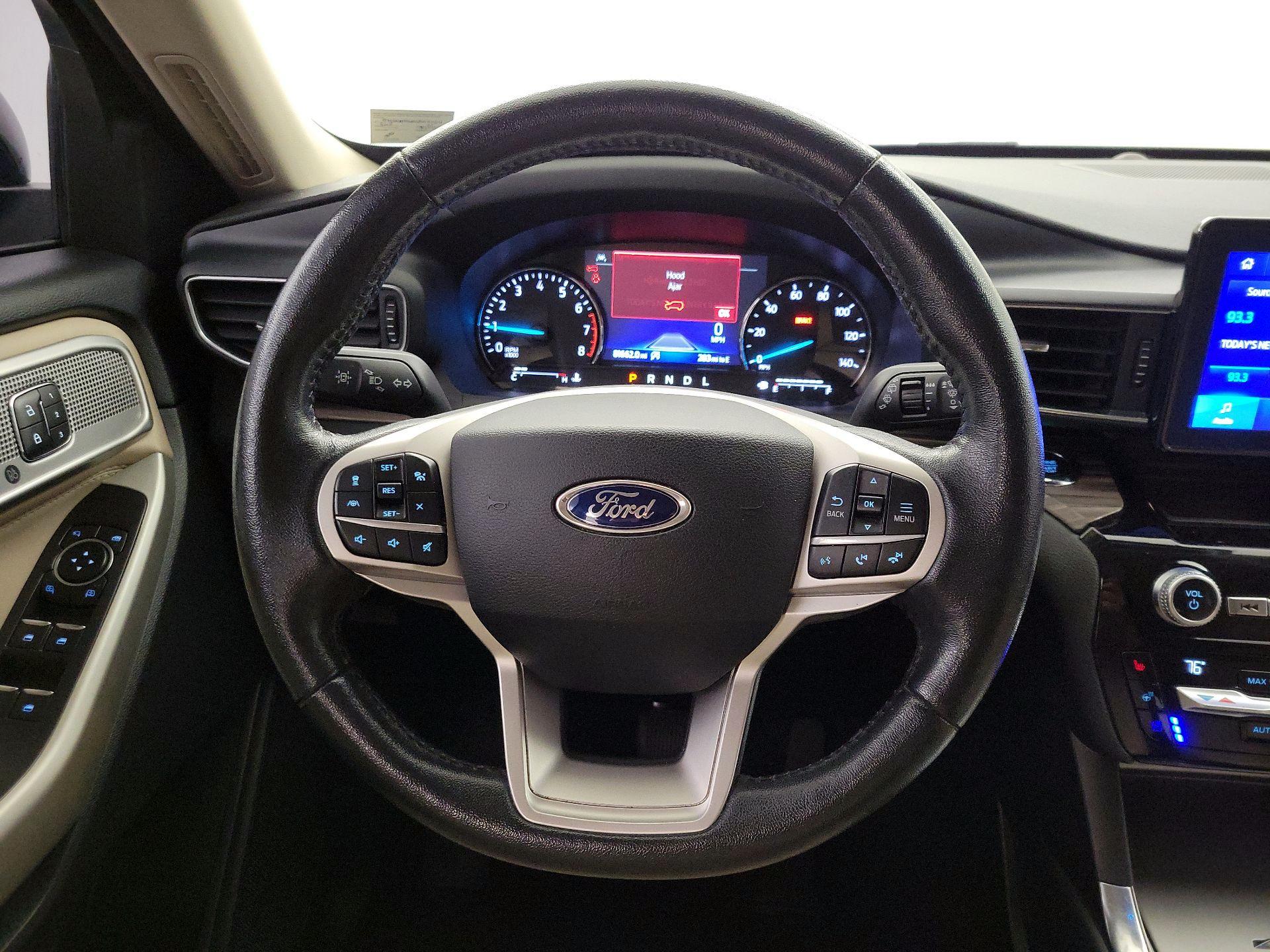 Thumbnail: 2021 Ford Explorer - 10