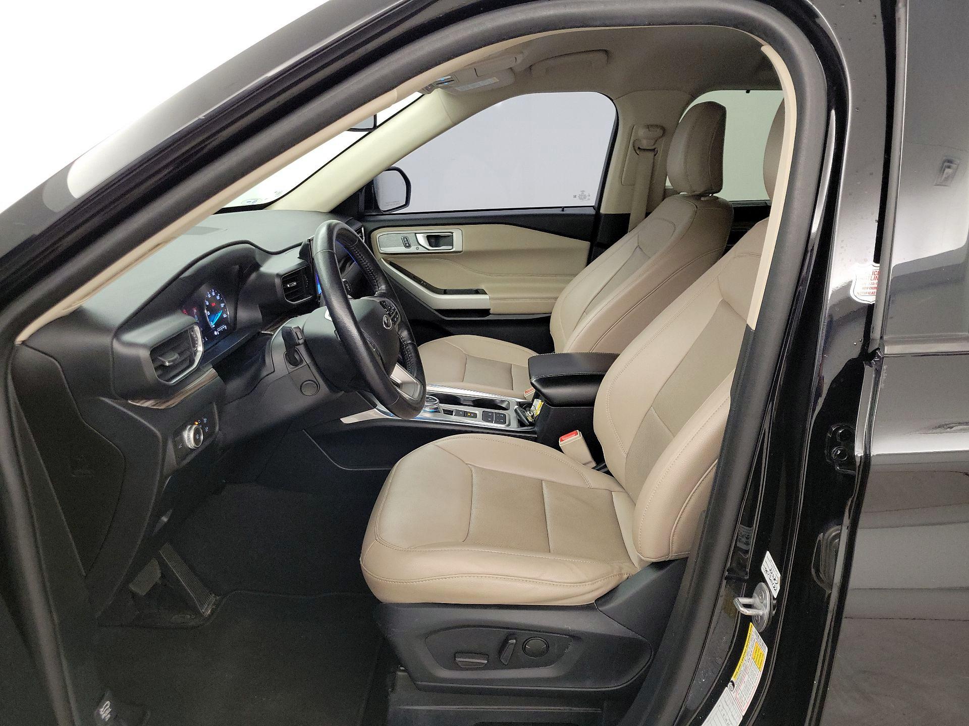 Thumbnail: 2021 Ford Explorer - 11