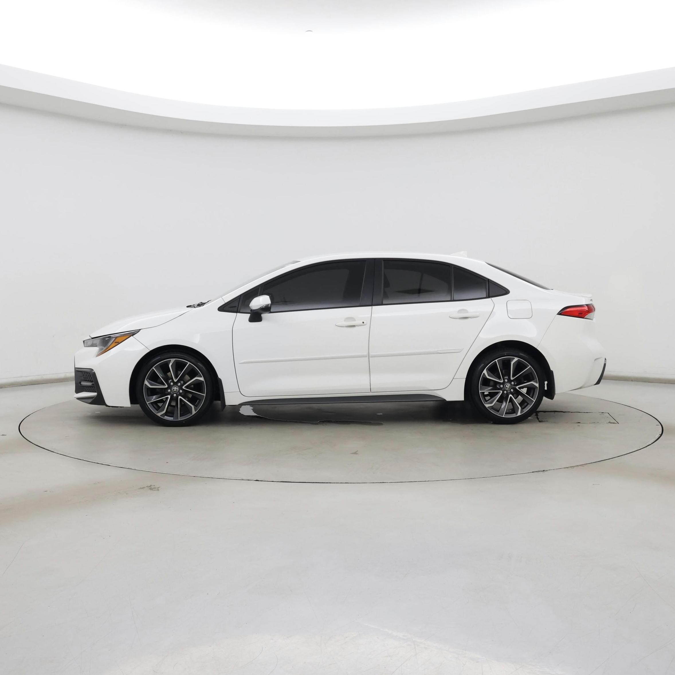 Thumbnail: 2020 Toyota Corolla - 3