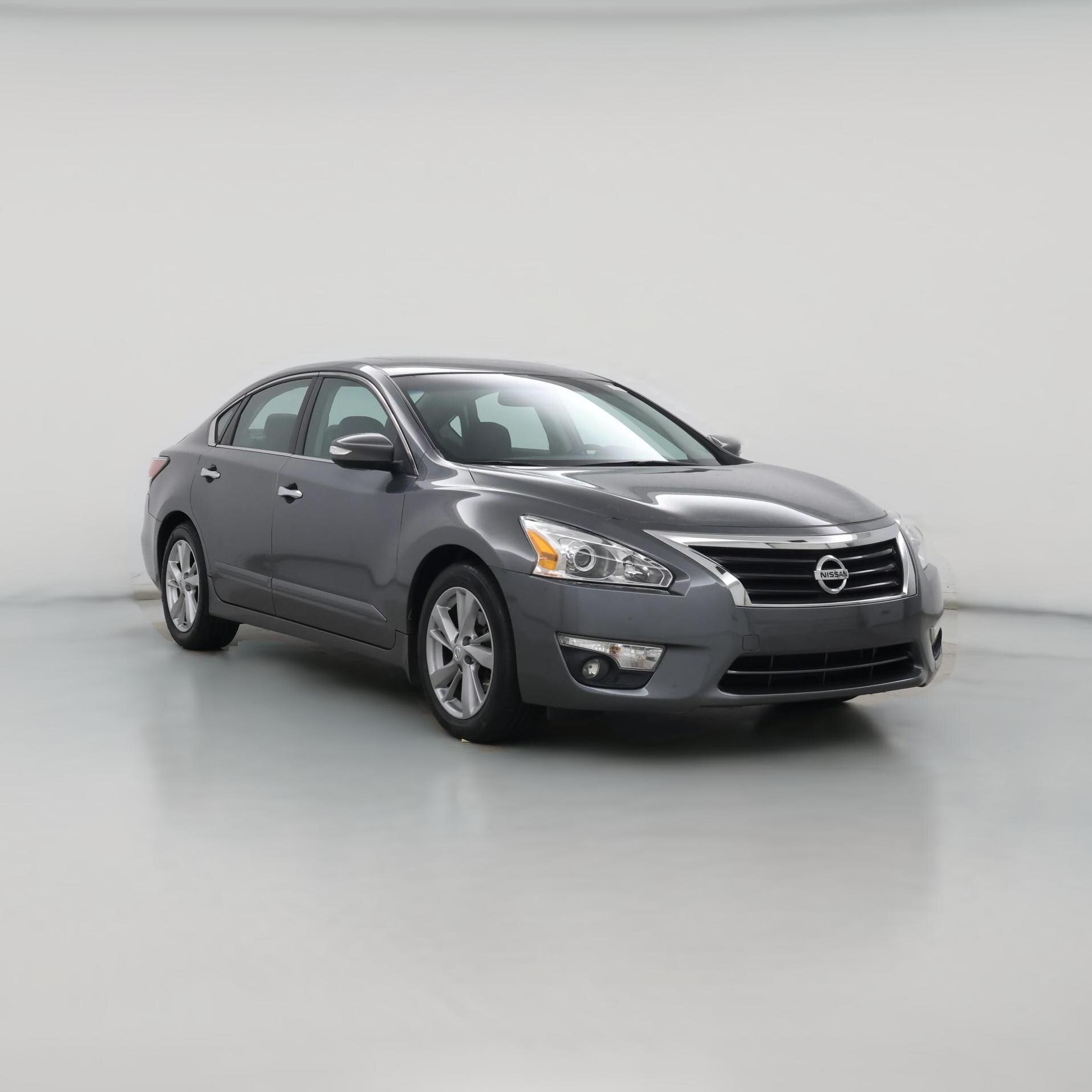 Thumbnail: 2015 Nissan Altima - 1